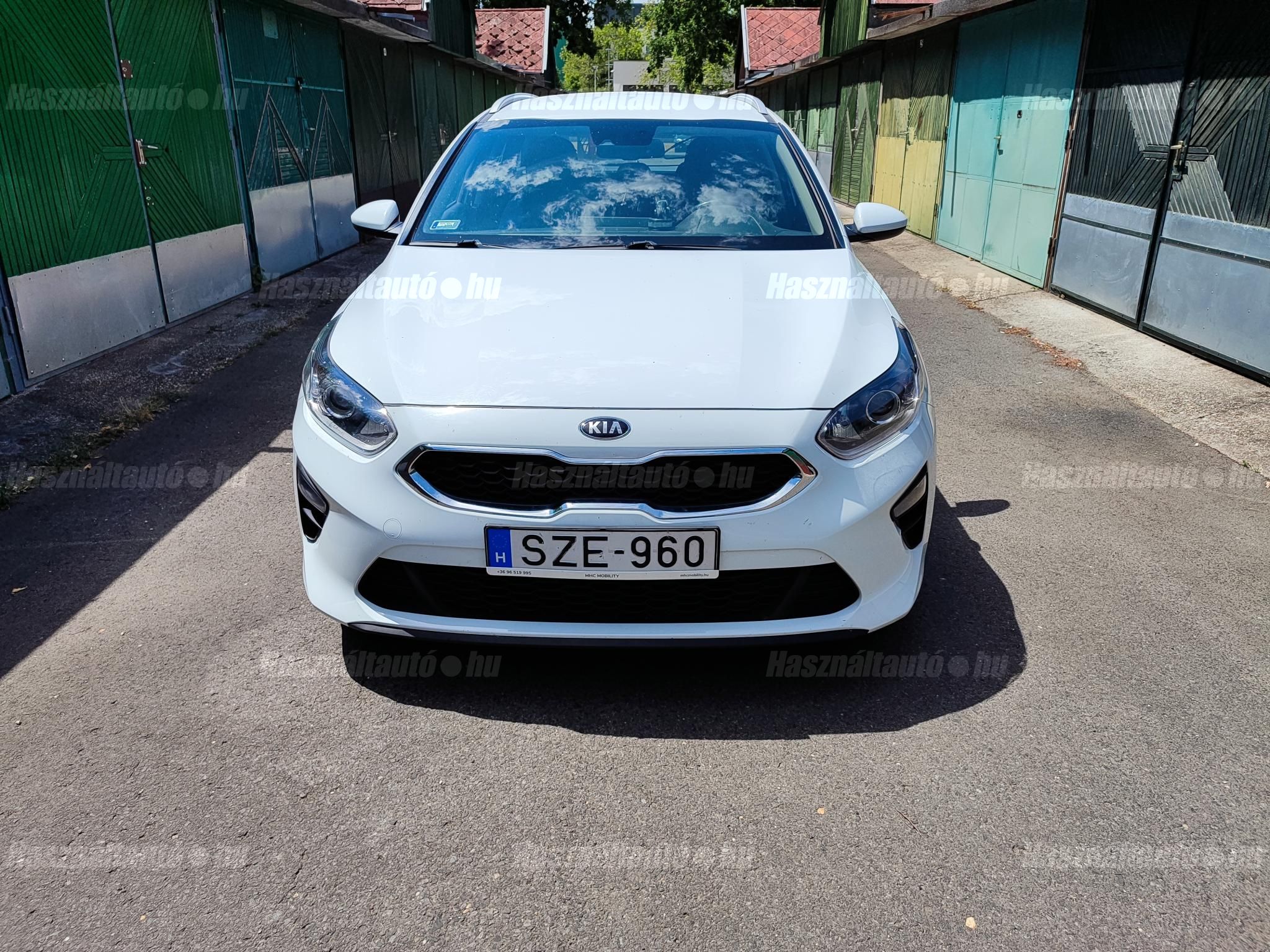 KIA CEE'D 2021/12 - 1