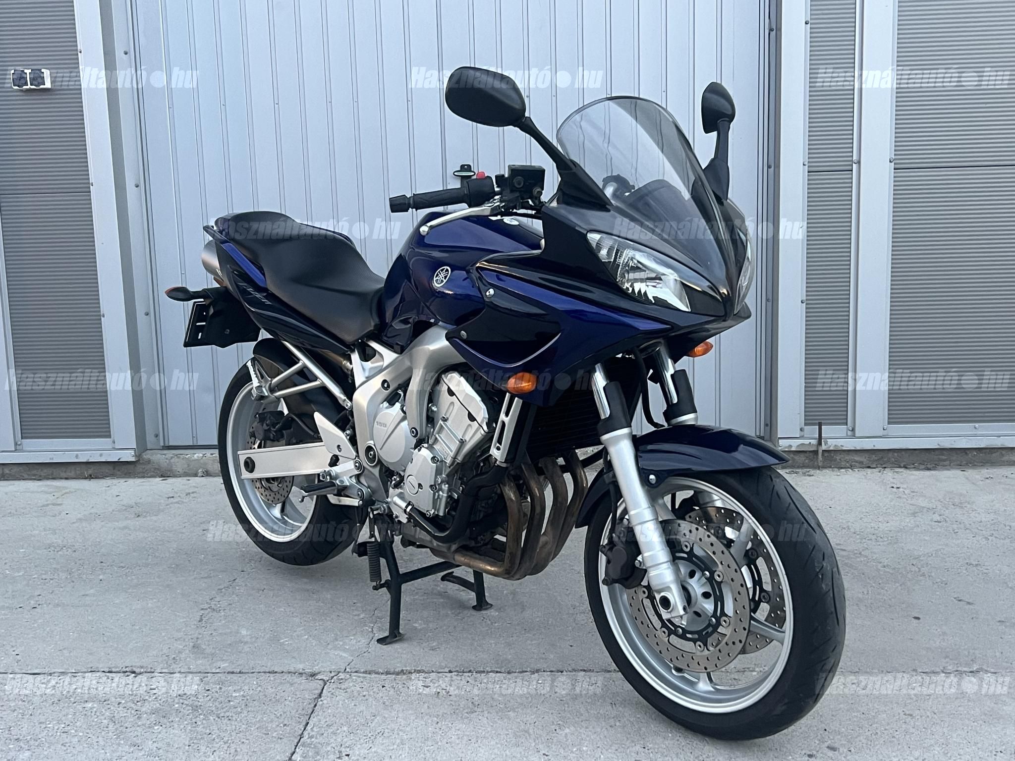 YAMAHA FZ6-S (FAZER) 2004/2 - 1