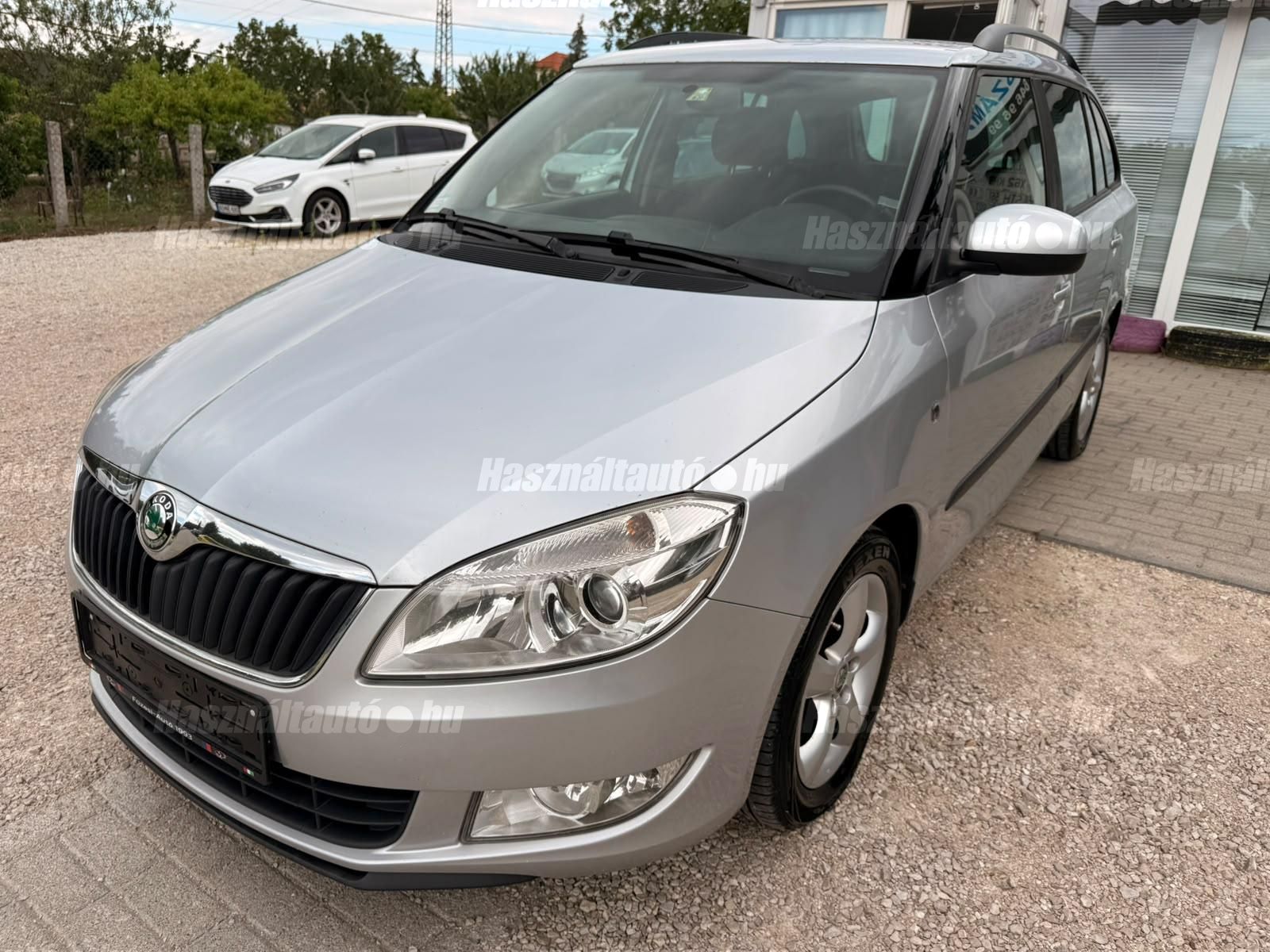 SKODA FABIA 2010/8 - 1