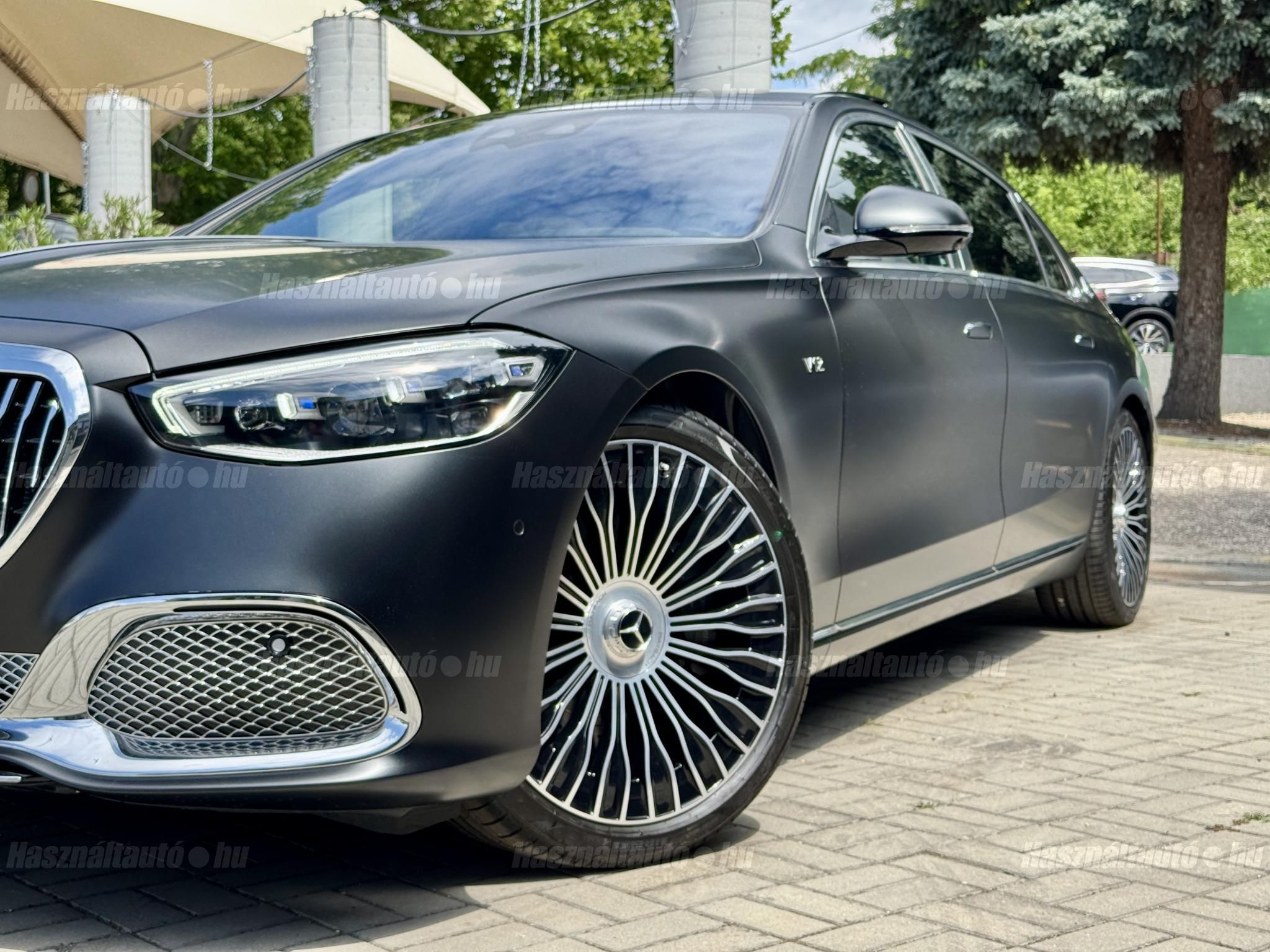 MERCEDES-MAYBACH S680 2025/7 - 1