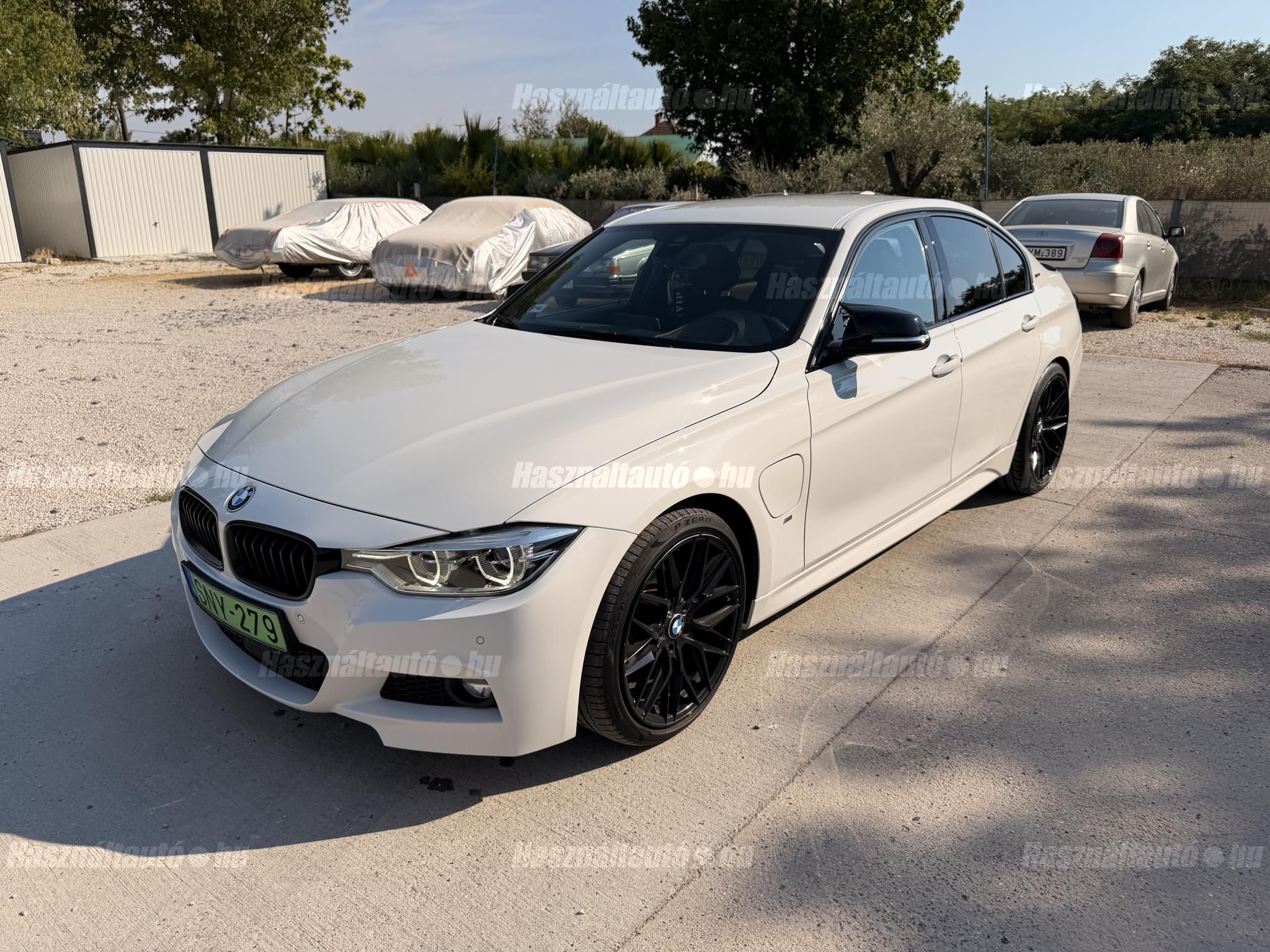 BMW 330 2017/6 - 1