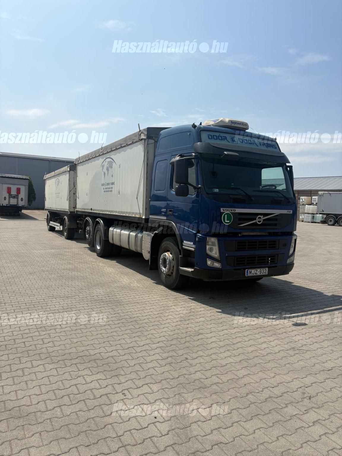 VOLVO 2013/8 - 1