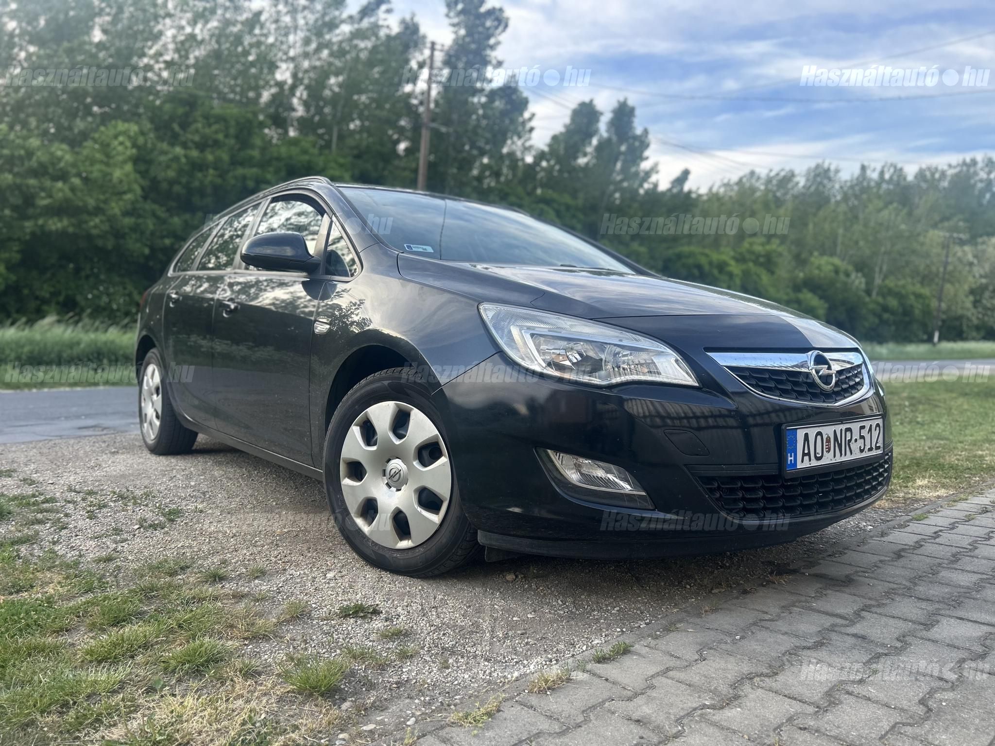 OPEL ASTRA J 2011/9 - 1