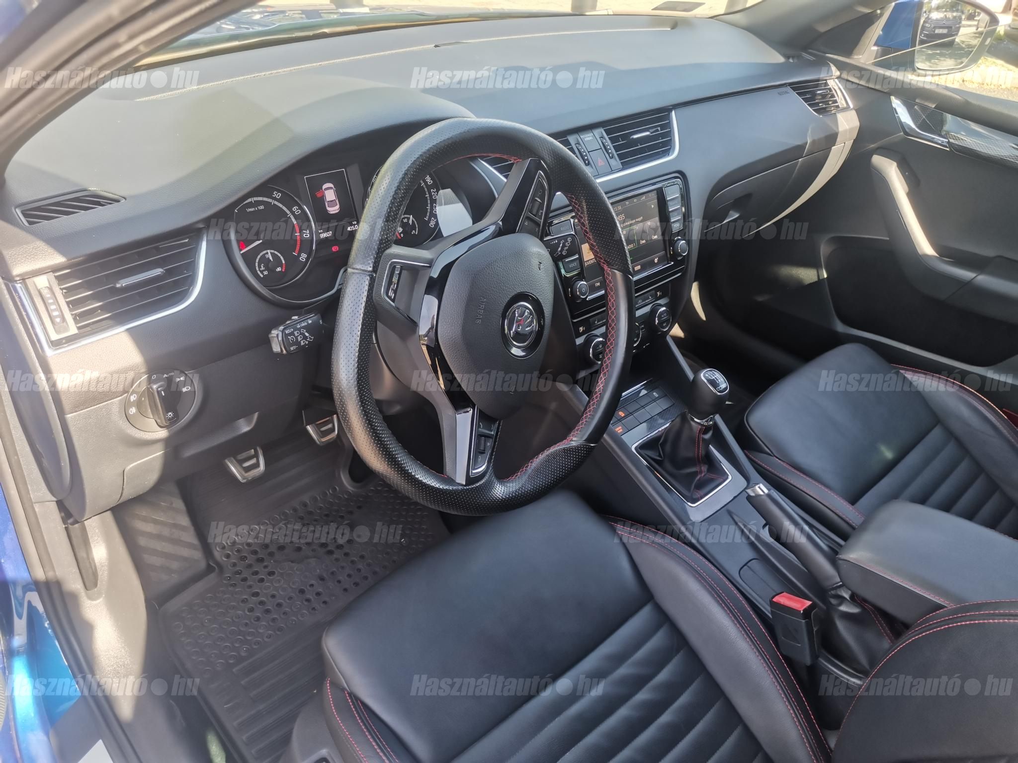 SKODA OCTAVIA 2015/7 - 1