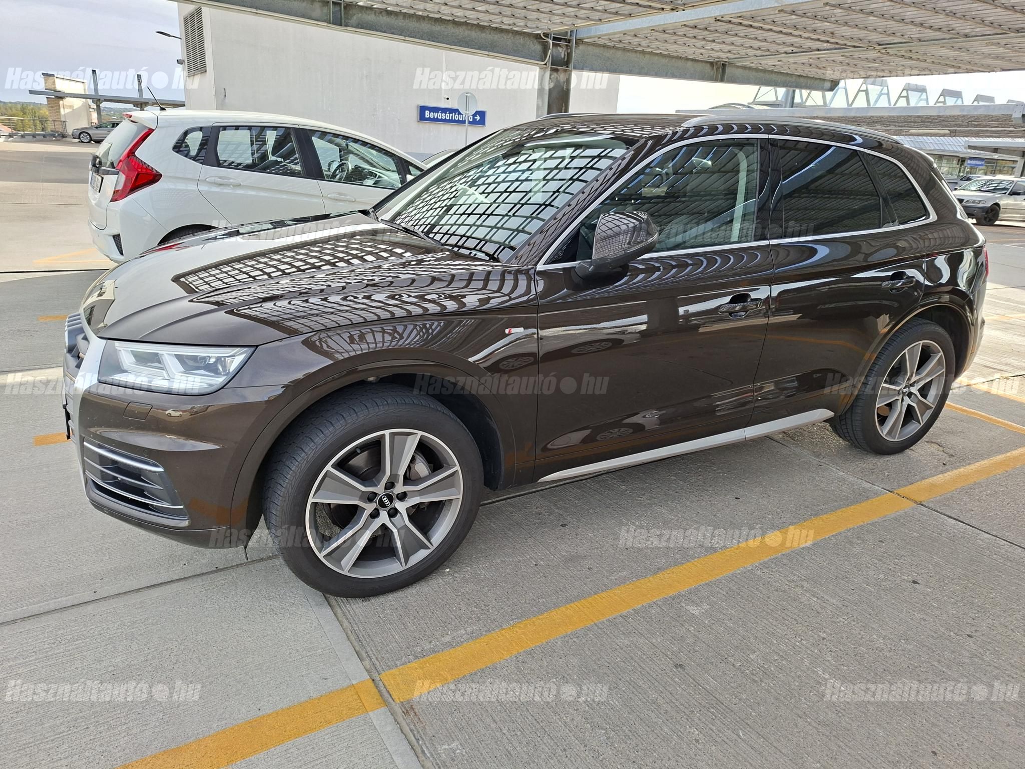 AUDI Q5 2017/8 - 1