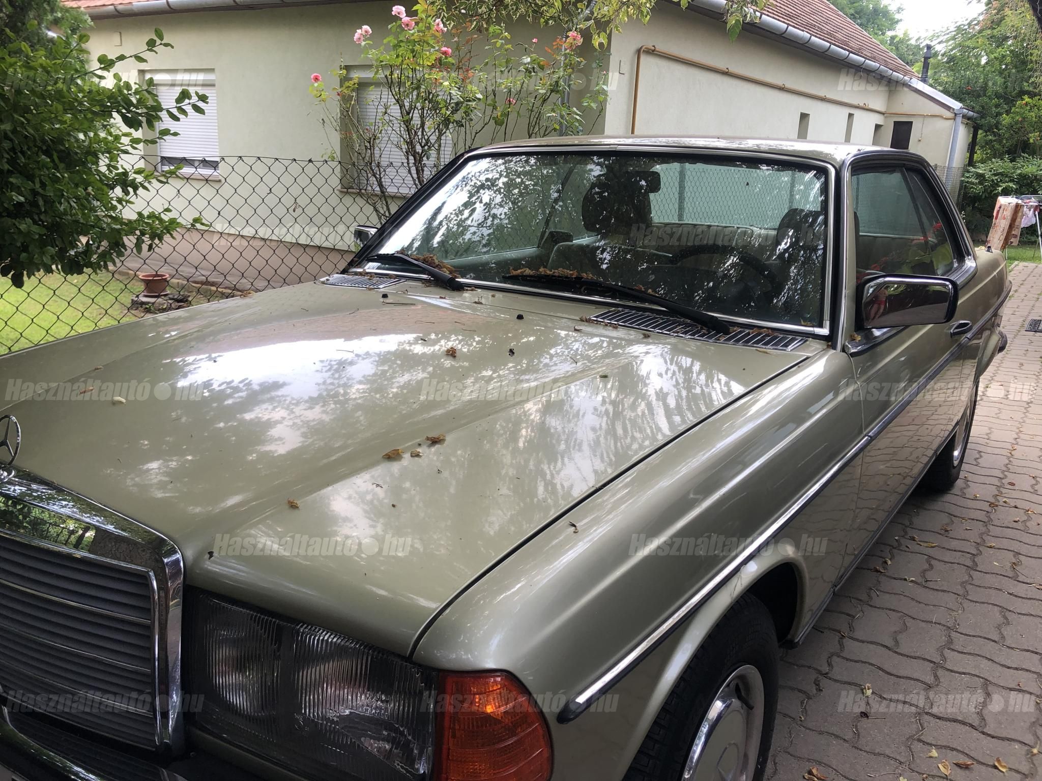 MERCEDES-BENZ W 123 1979/3 - 1