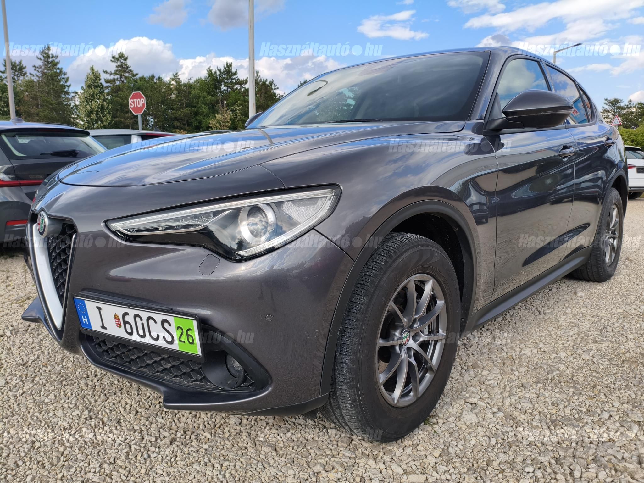 ALFA ROMEO STELVIO 2019/10 - 1