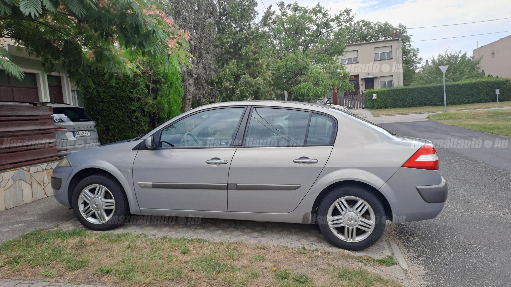 RENAULT MEGANE 2005/5 - 1