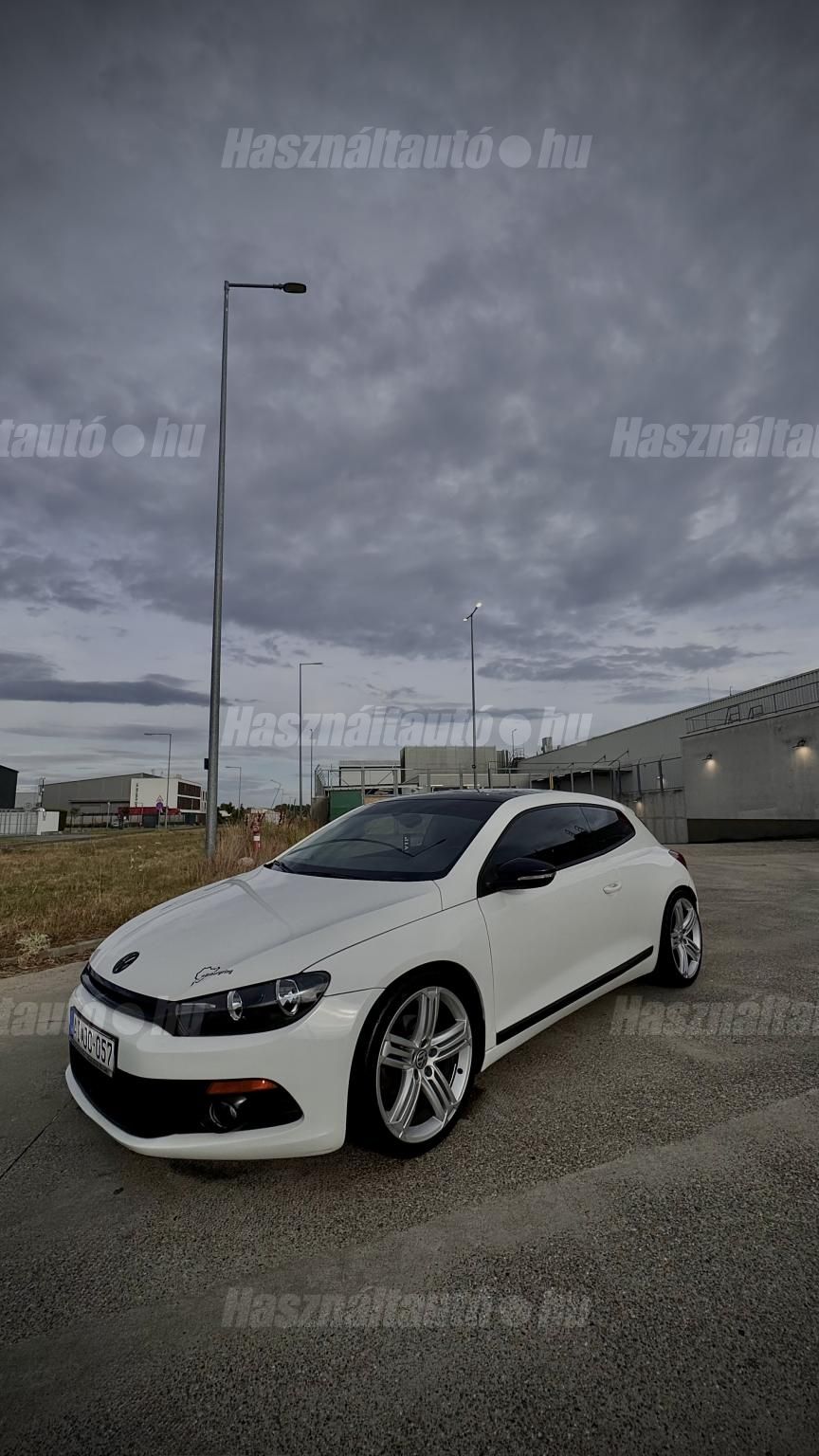 VOLKSWAGEN SCIROCCO 2010 - 1