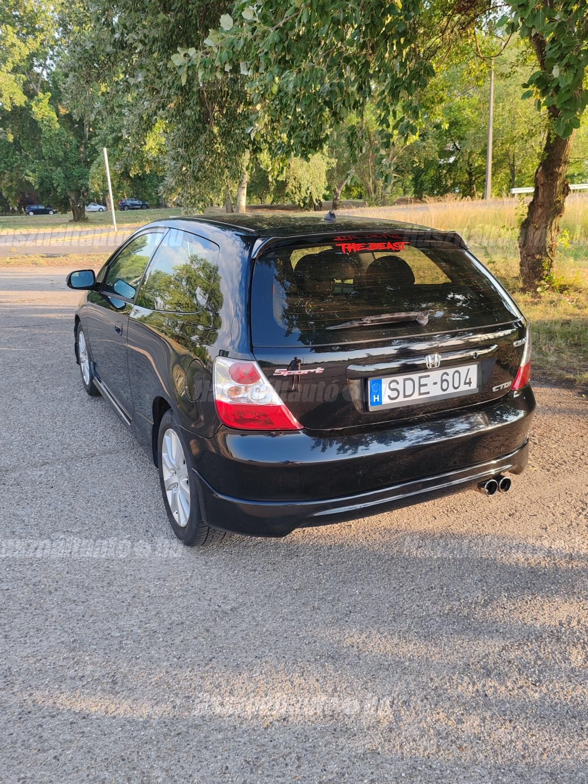 HONDA CIVIC 2004 - 1
