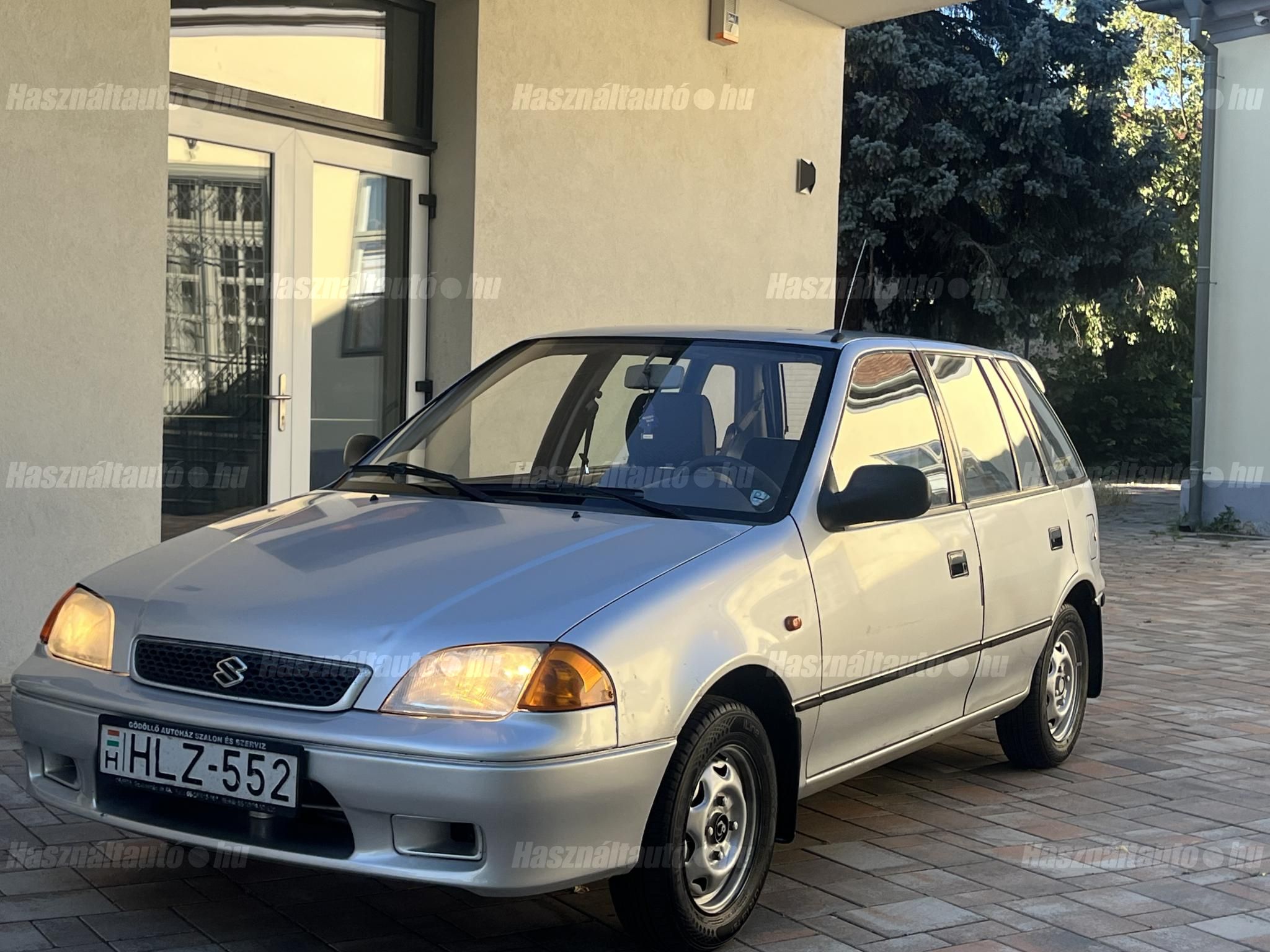 SUZUKI SWIFT 2000 - 1