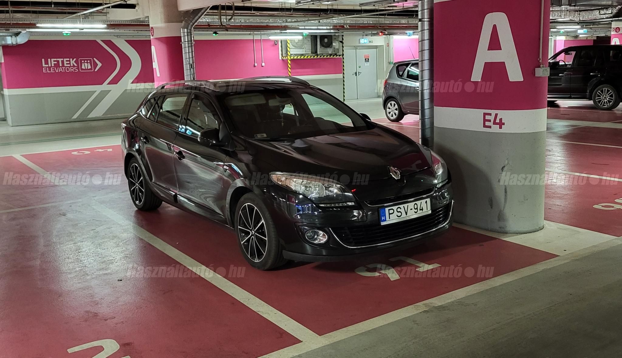 RENAULT MEGANE 2012/11 - 1