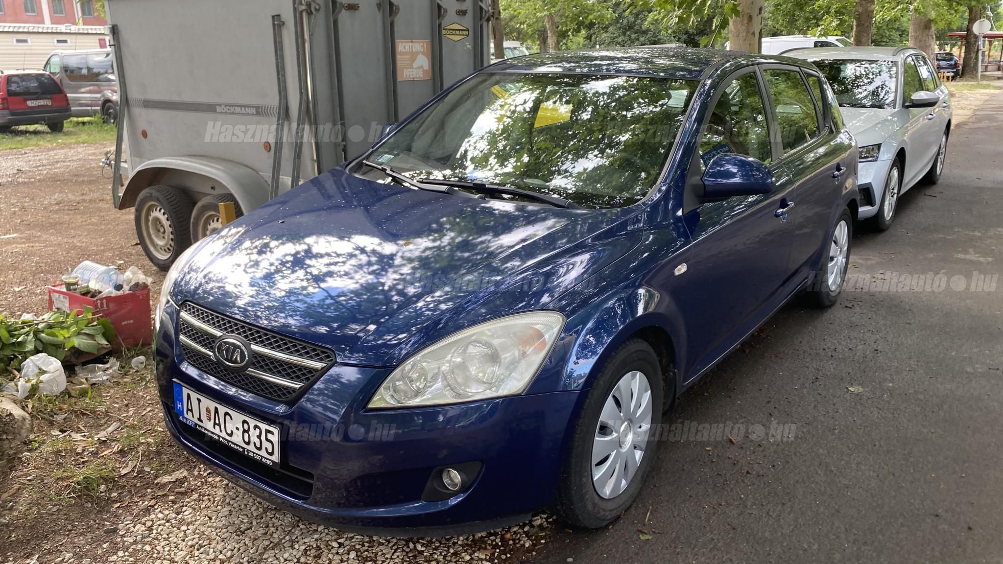 KIA CEE'D 2008/4 - 1