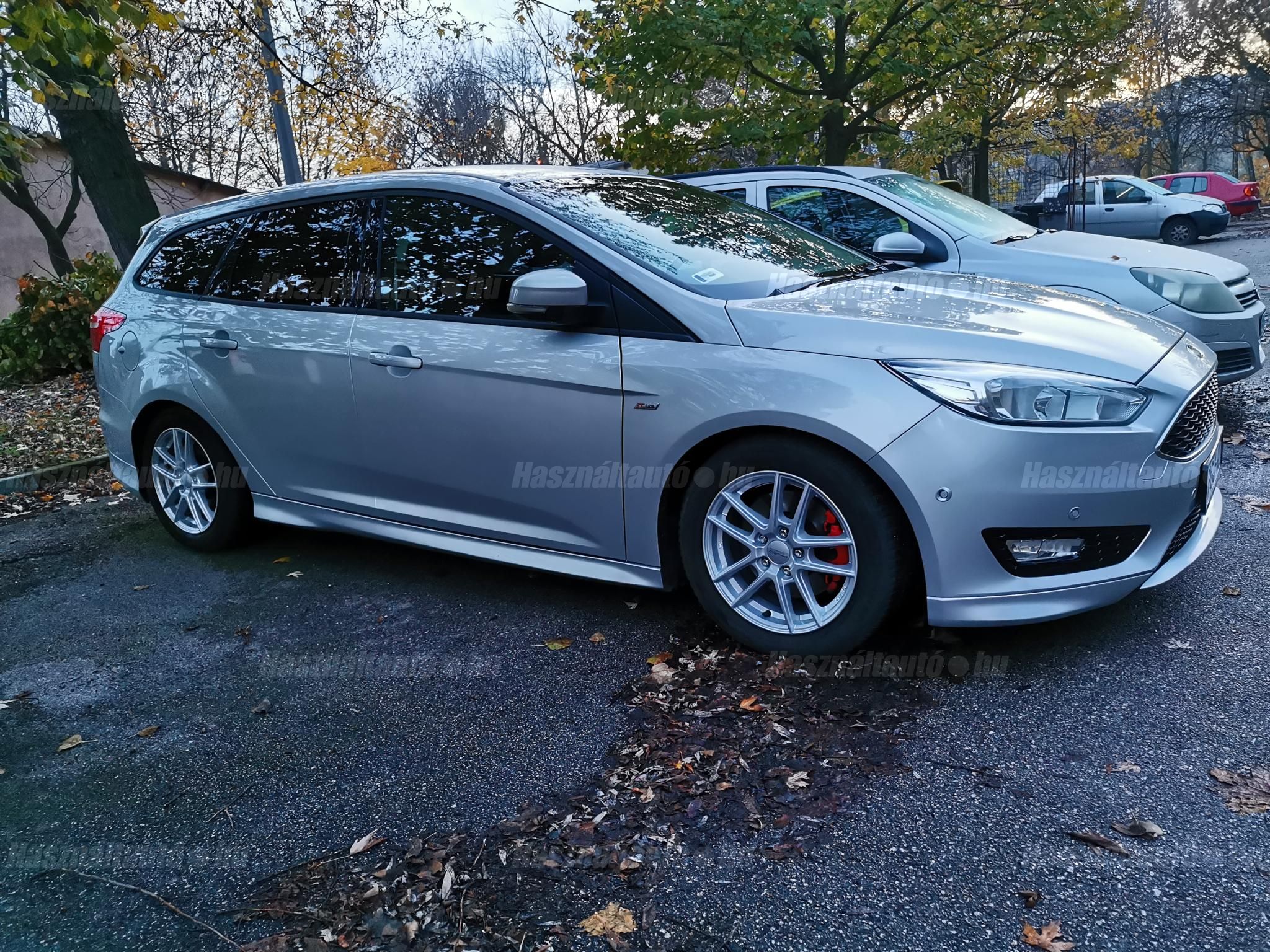 FORD FOCUS 2017/6 - 1