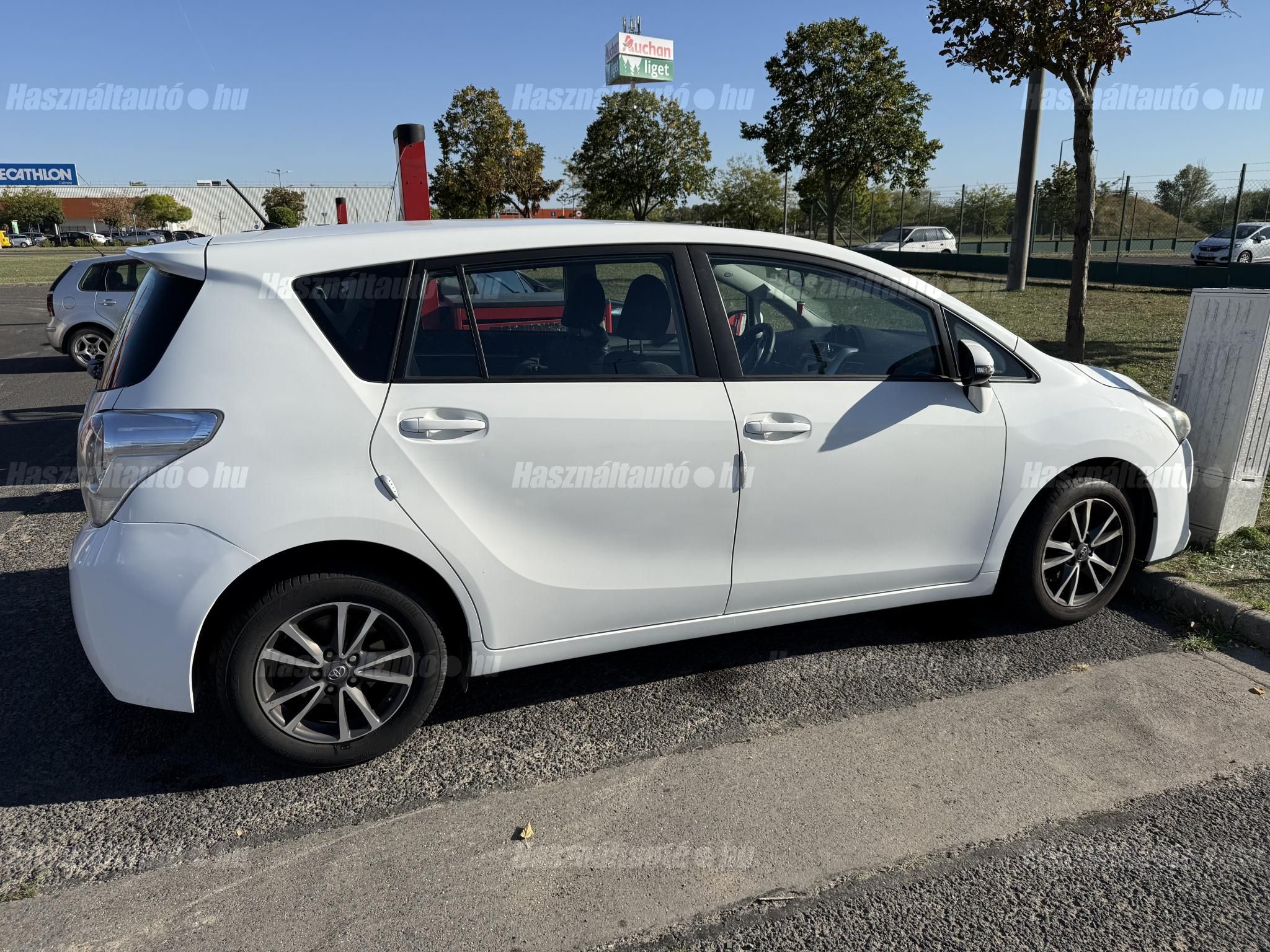 TOYOTA VERSO 2014/7 - 1