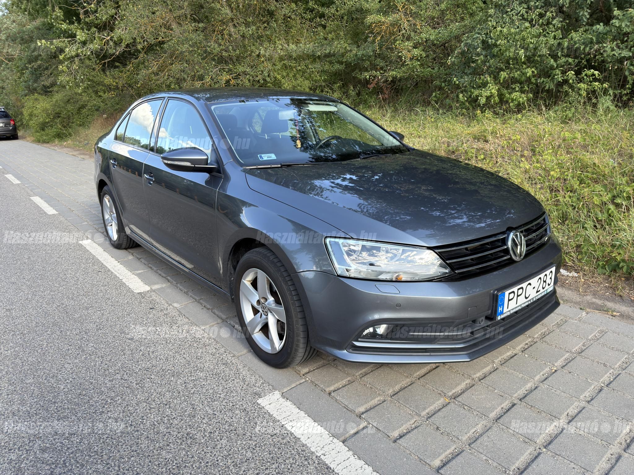 VOLKSWAGEN JETTA VI 2017 - 1