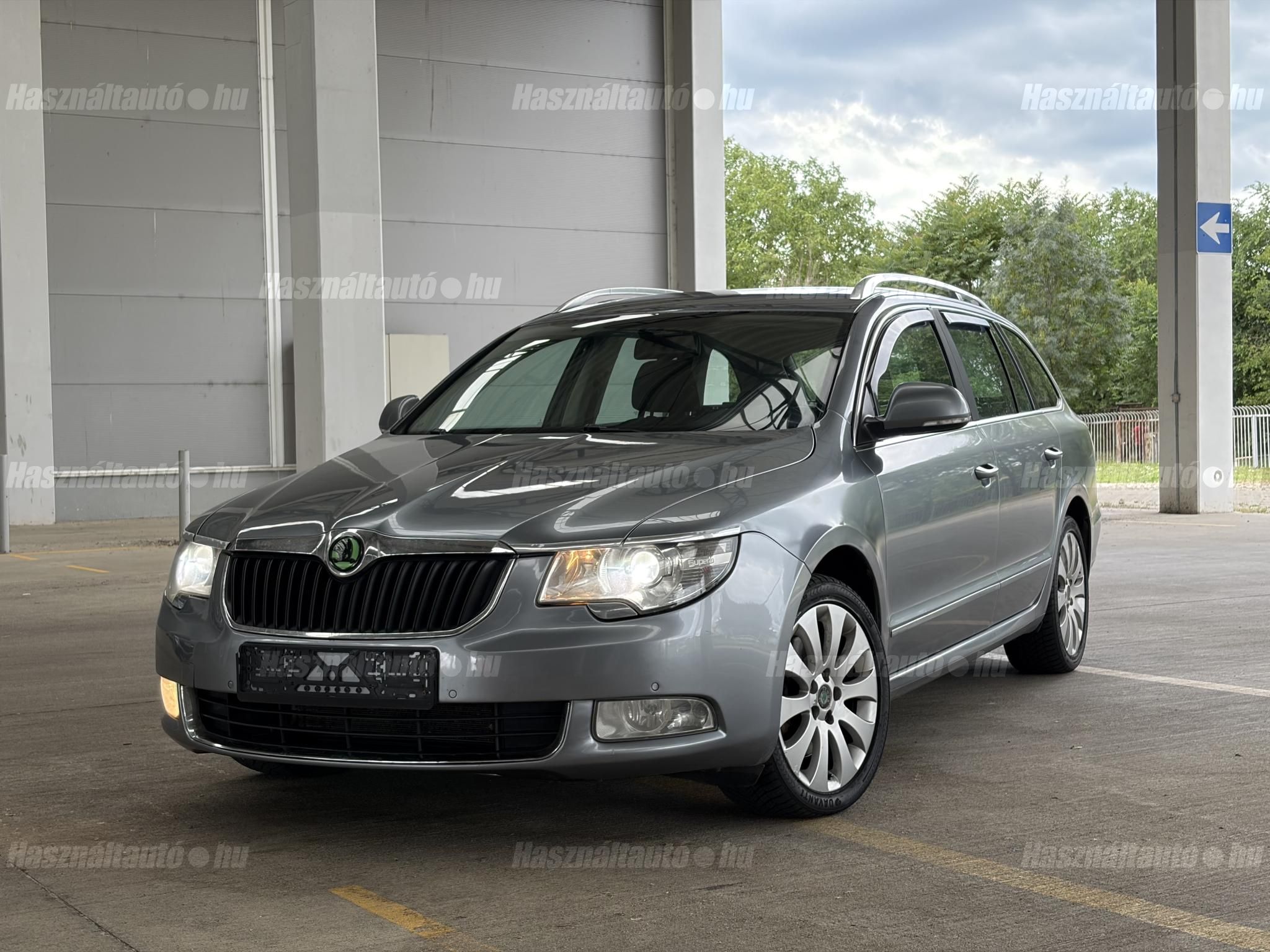 SKODA SUPERB 2011/9 - 1