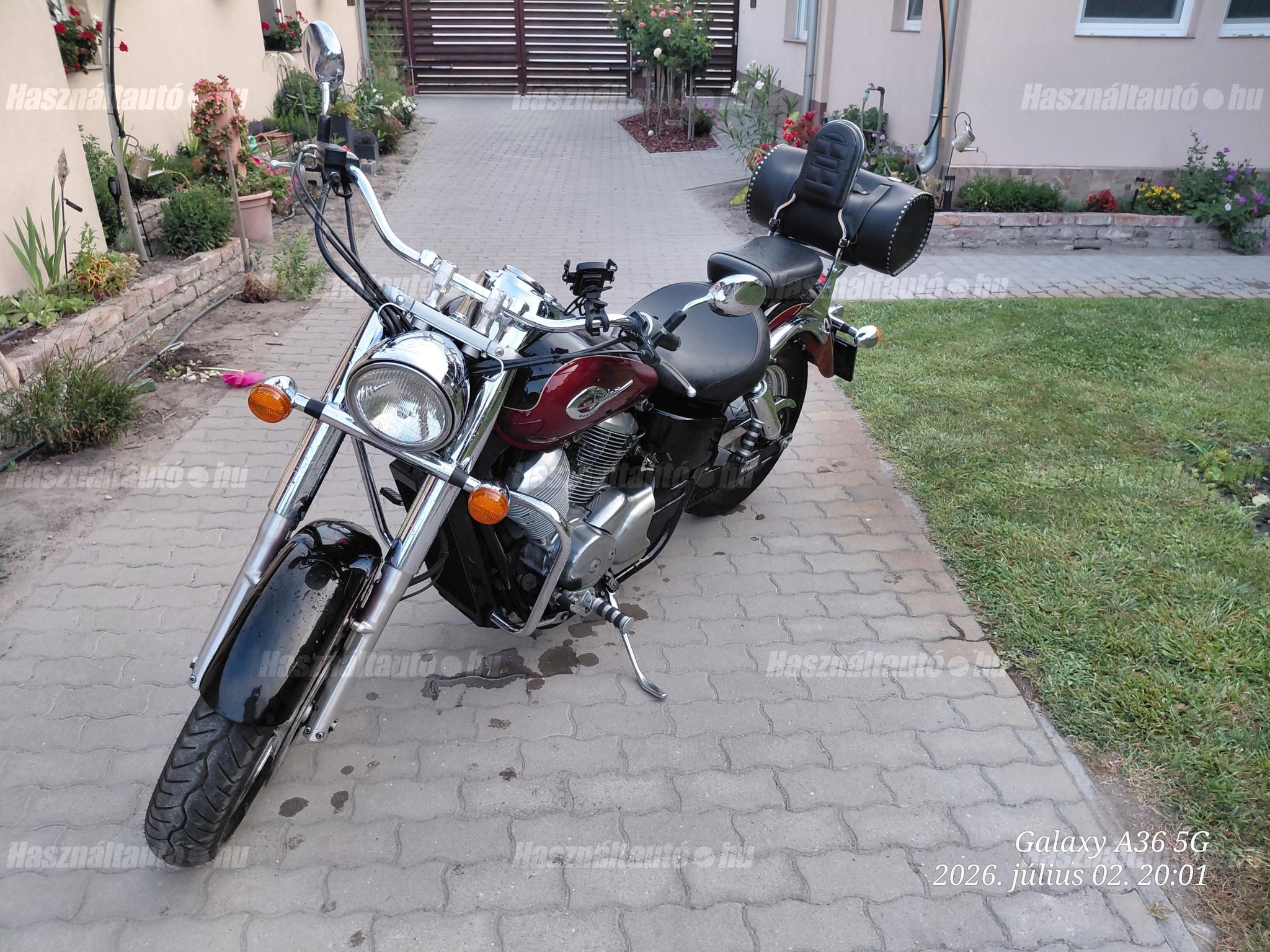 HONDA VT 750 2005/7 - 1