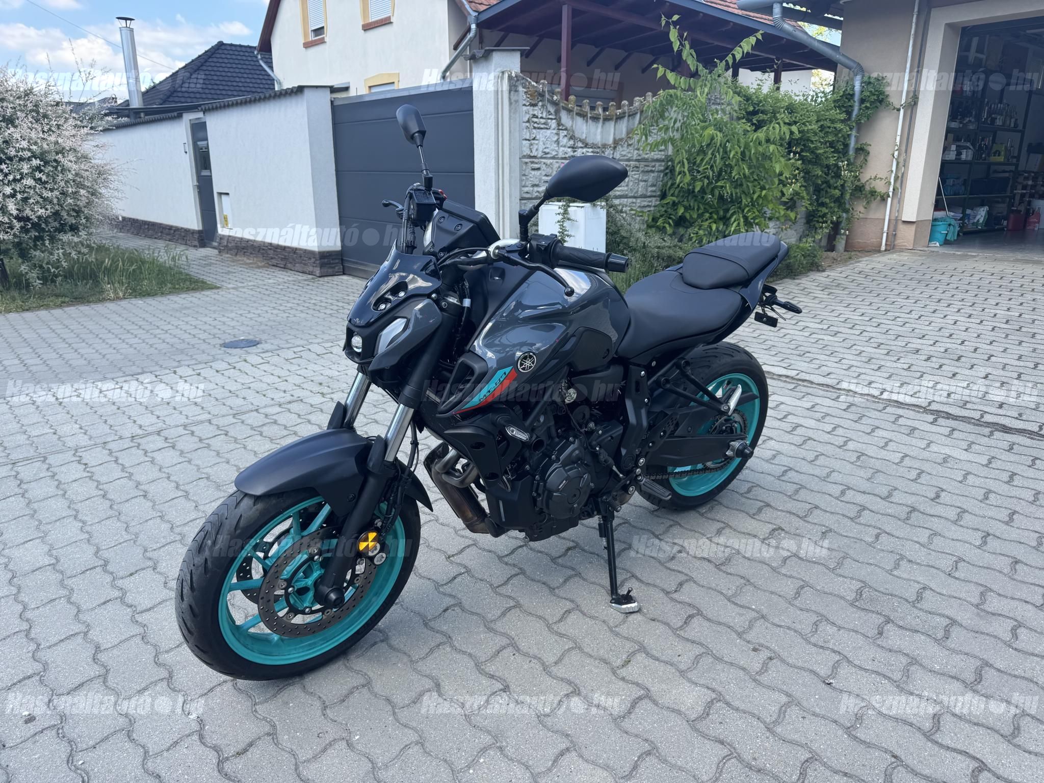 YAMAHA MT-07 2024/4 - 1