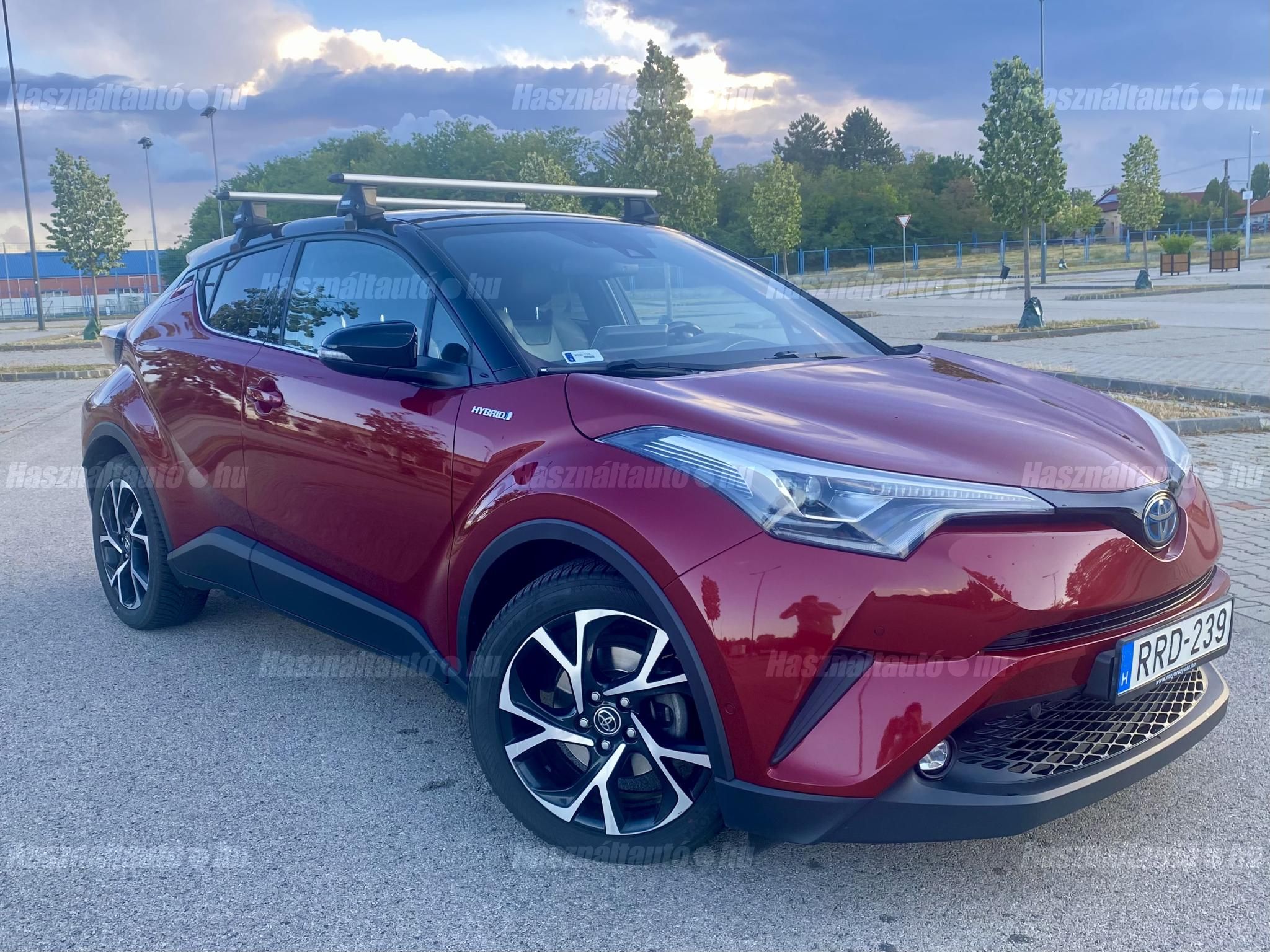 TOYOTA C-HR 2019/9 - 1