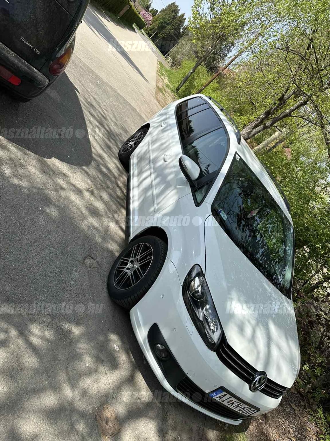 VOLKSWAGEN TOURAN 2014/4 - 1