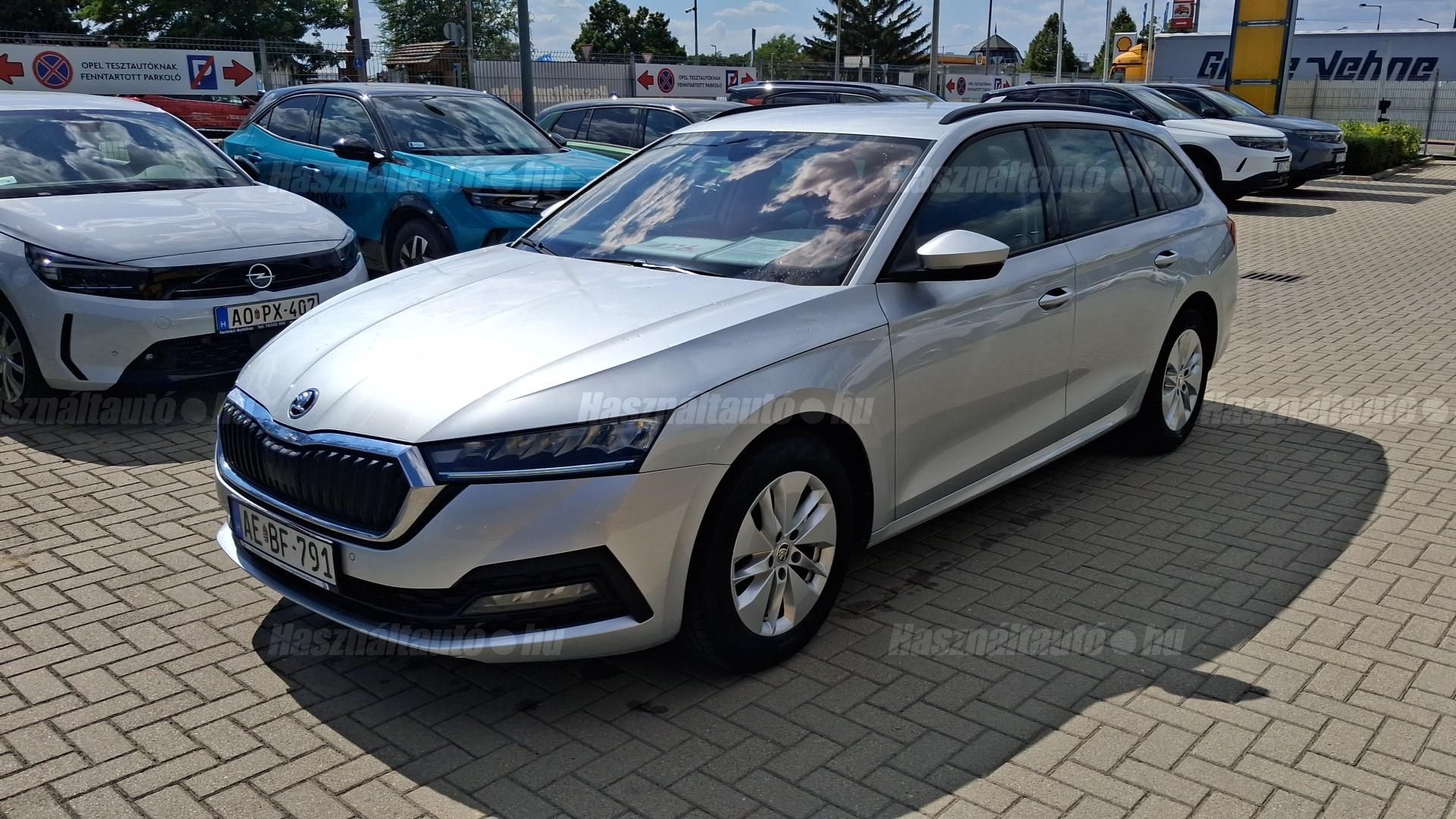 SKODA OCTAVIA 2023/6 - 1