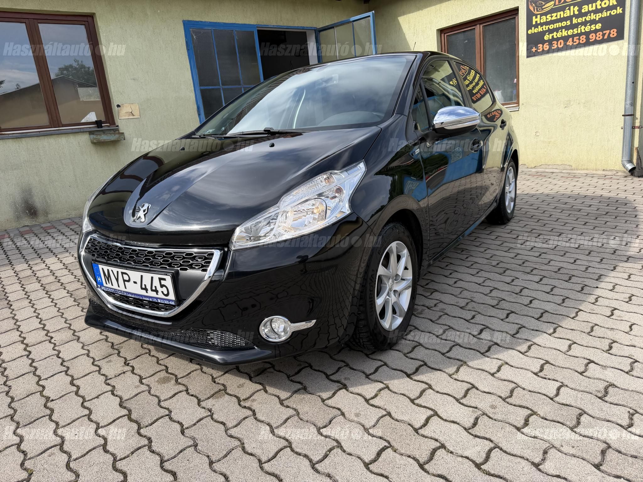 PEUGEOT 208 2014 - 1