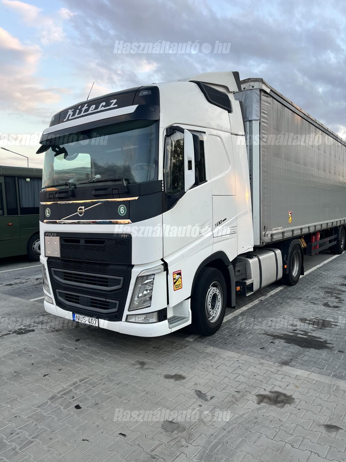 VOLVO 2016 - 1