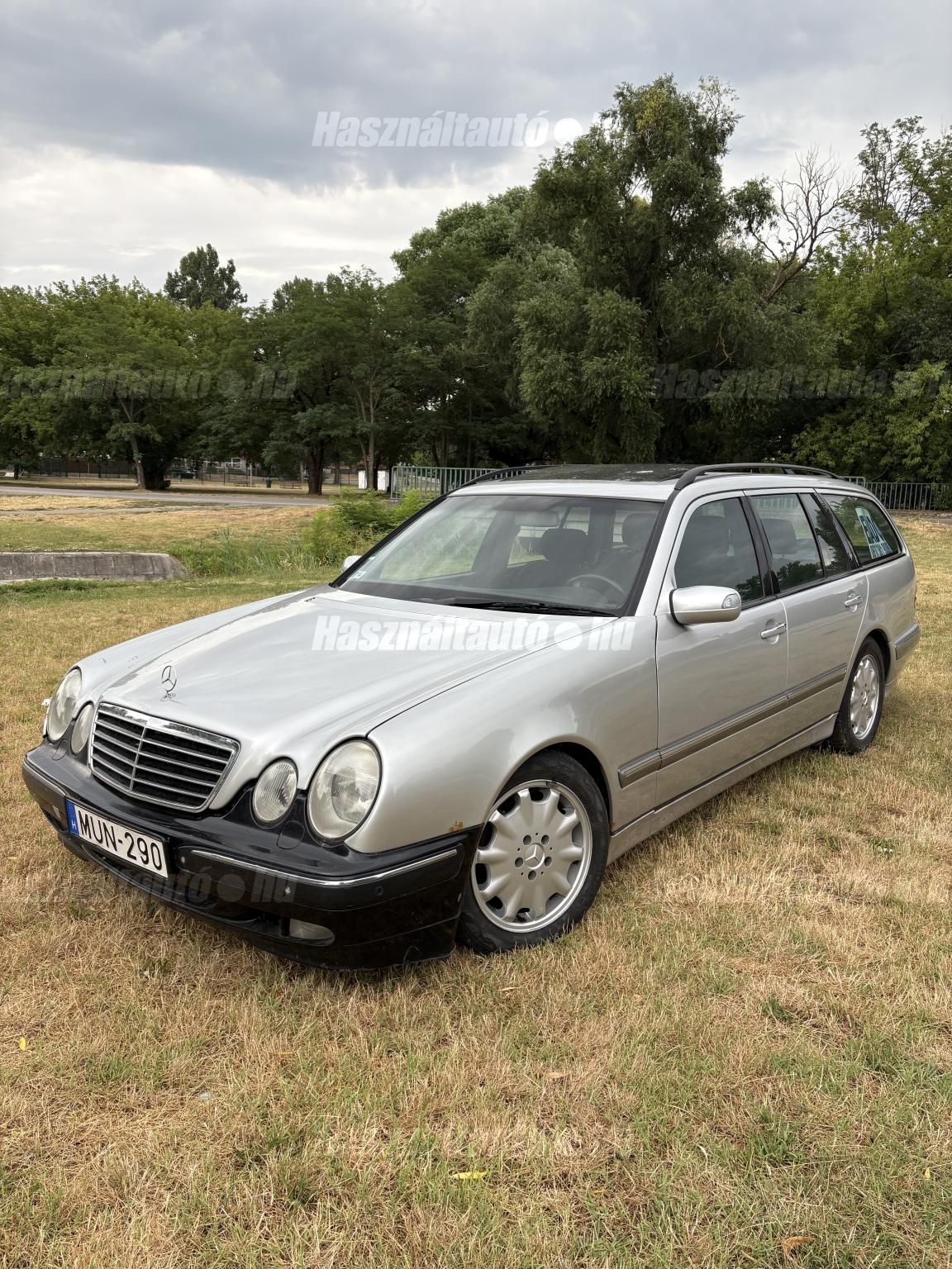 MERCEDES-BENZ E 220 2000/6 - 1