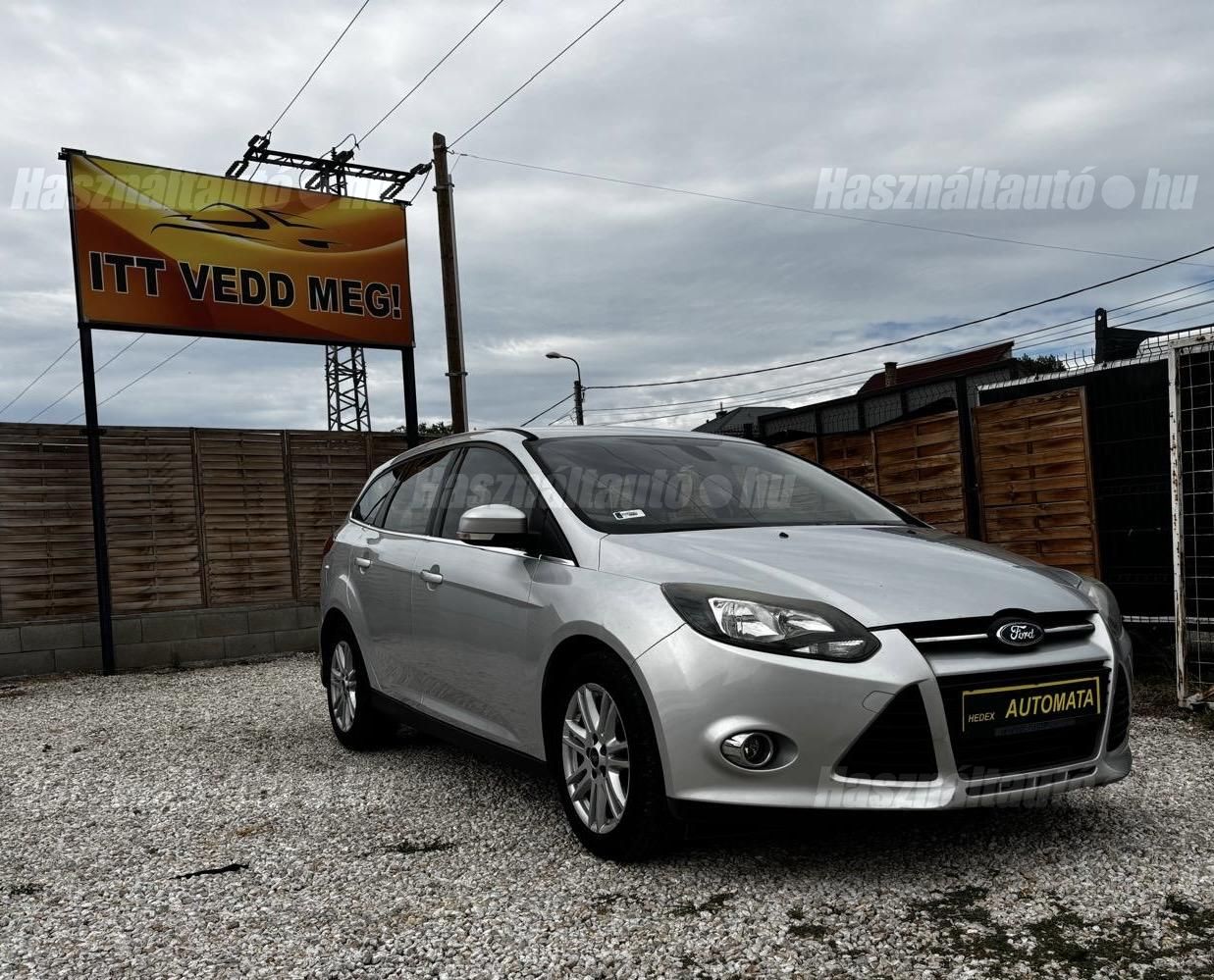 FORD FOCUS 2013/4 - 1