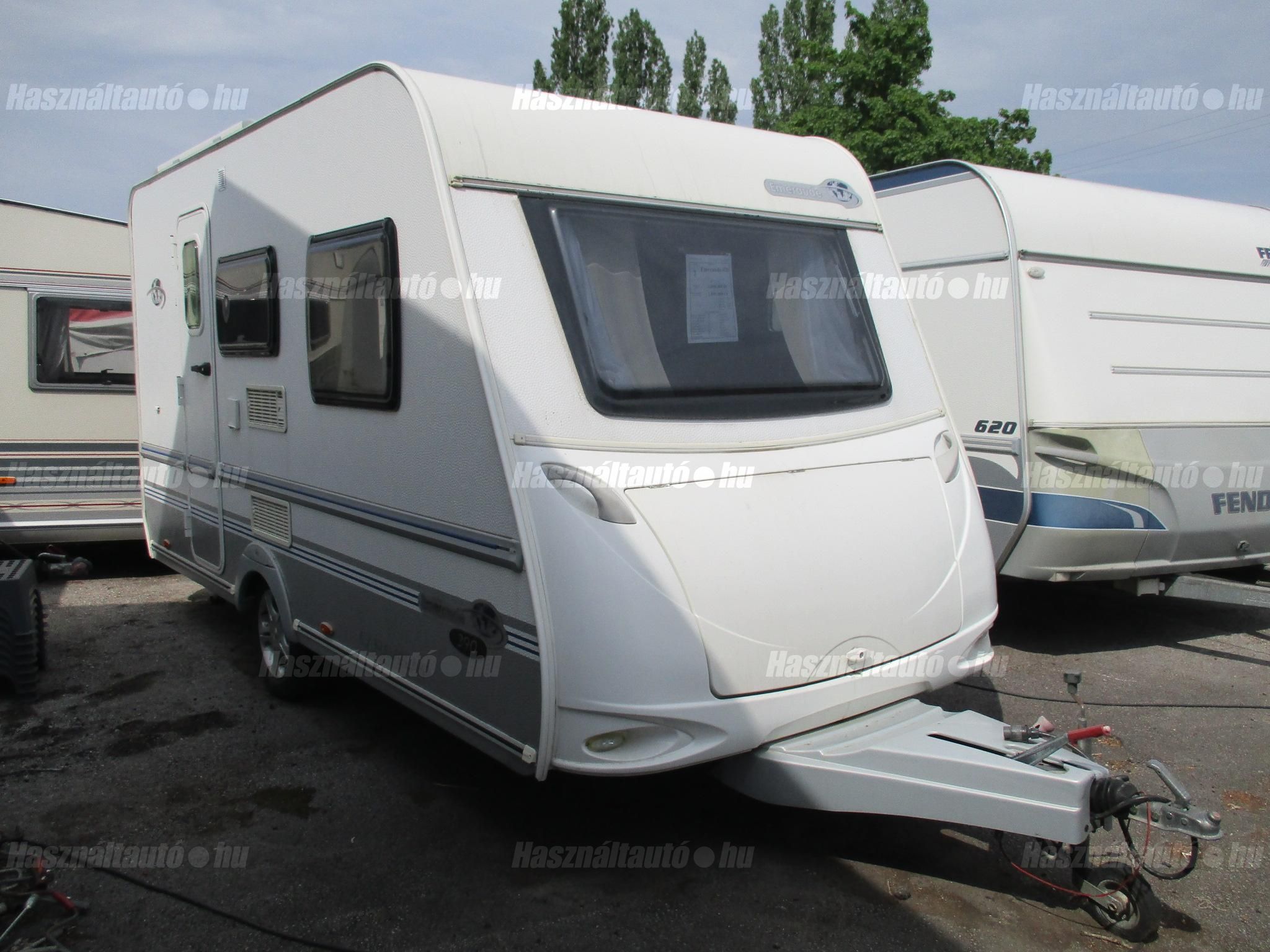 CARAVELAIR 2011 - 1