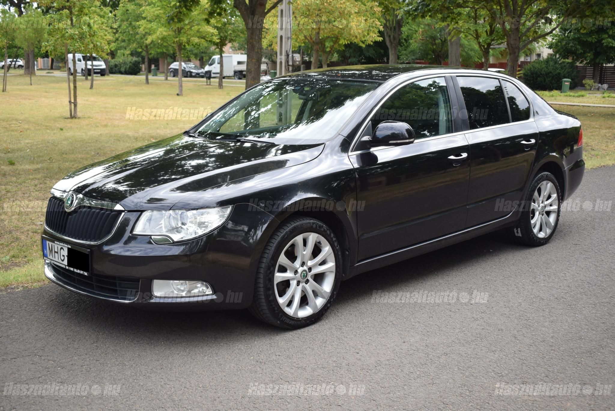 SKODA SUPERB 2014 - 1