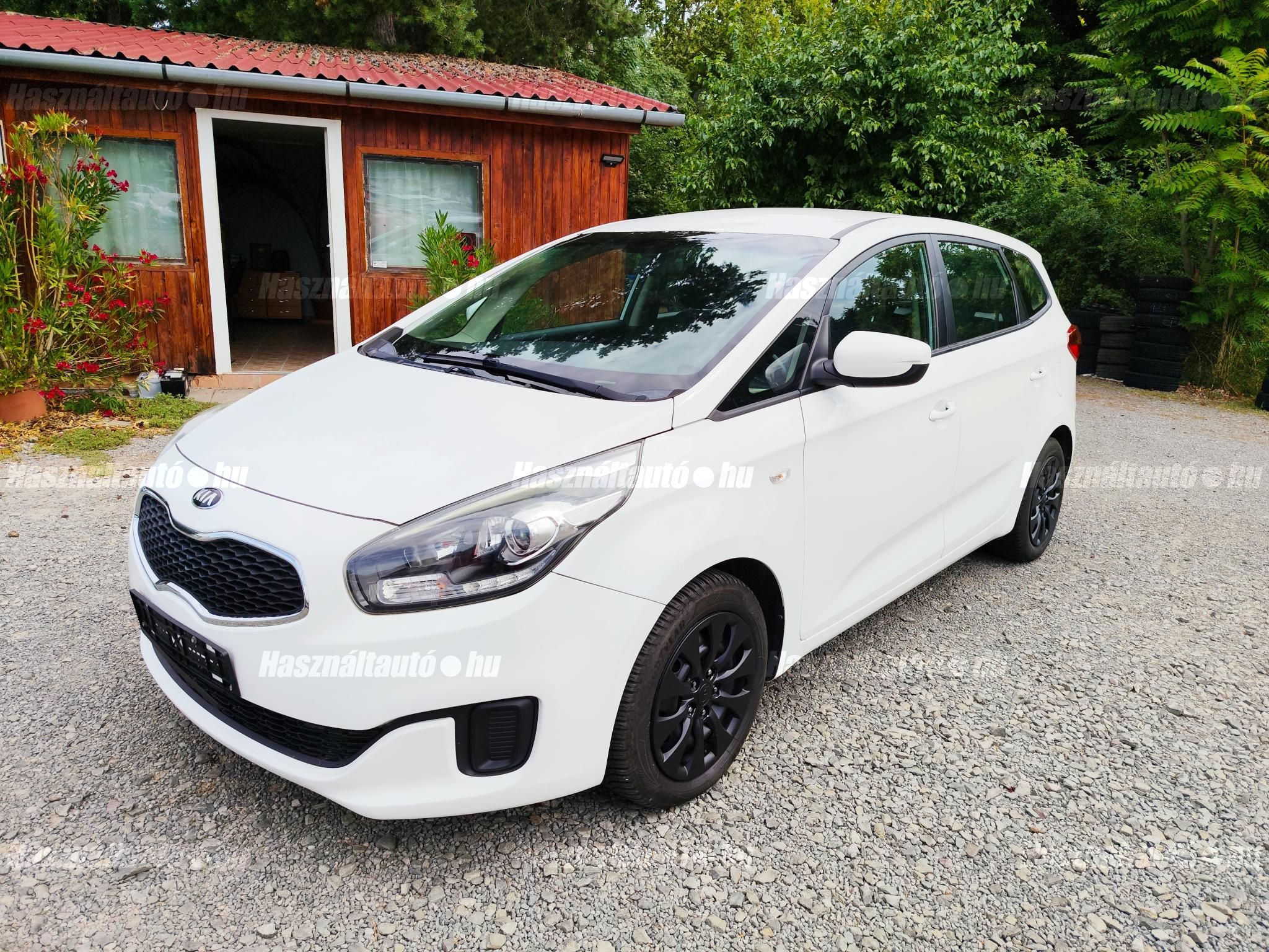 KIA CARENS 2015/4 - 1