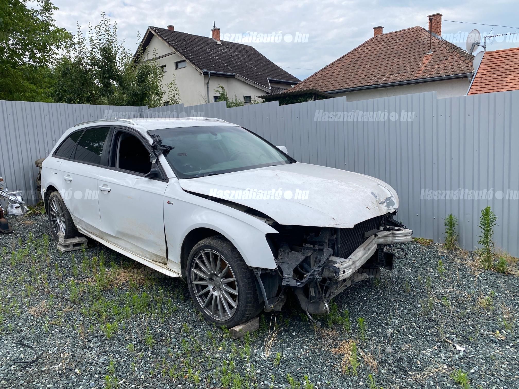 AUDI A4 2013/6 - 1