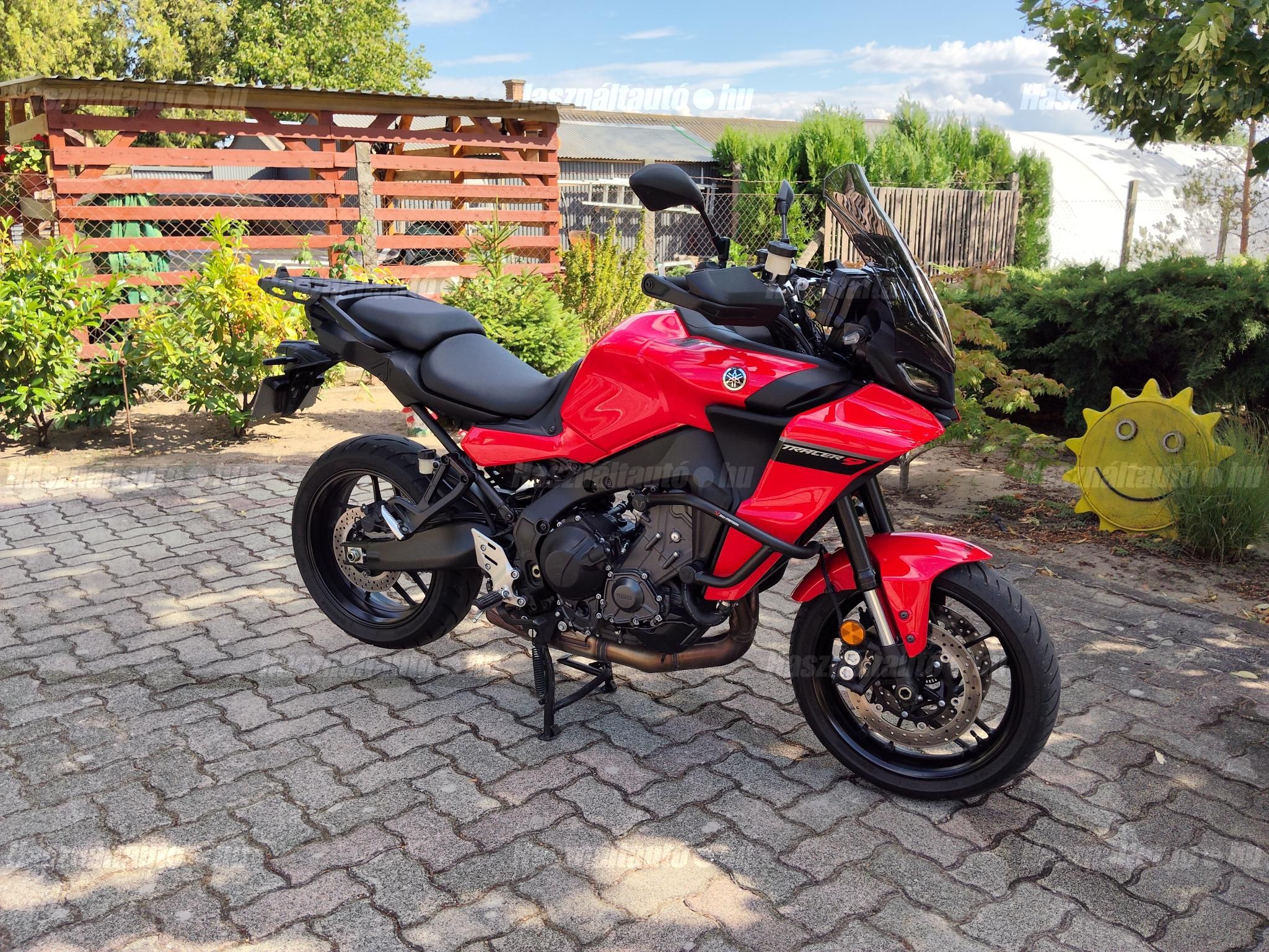 YAMAHA MT-09 TRACER 2024/7 - 1
