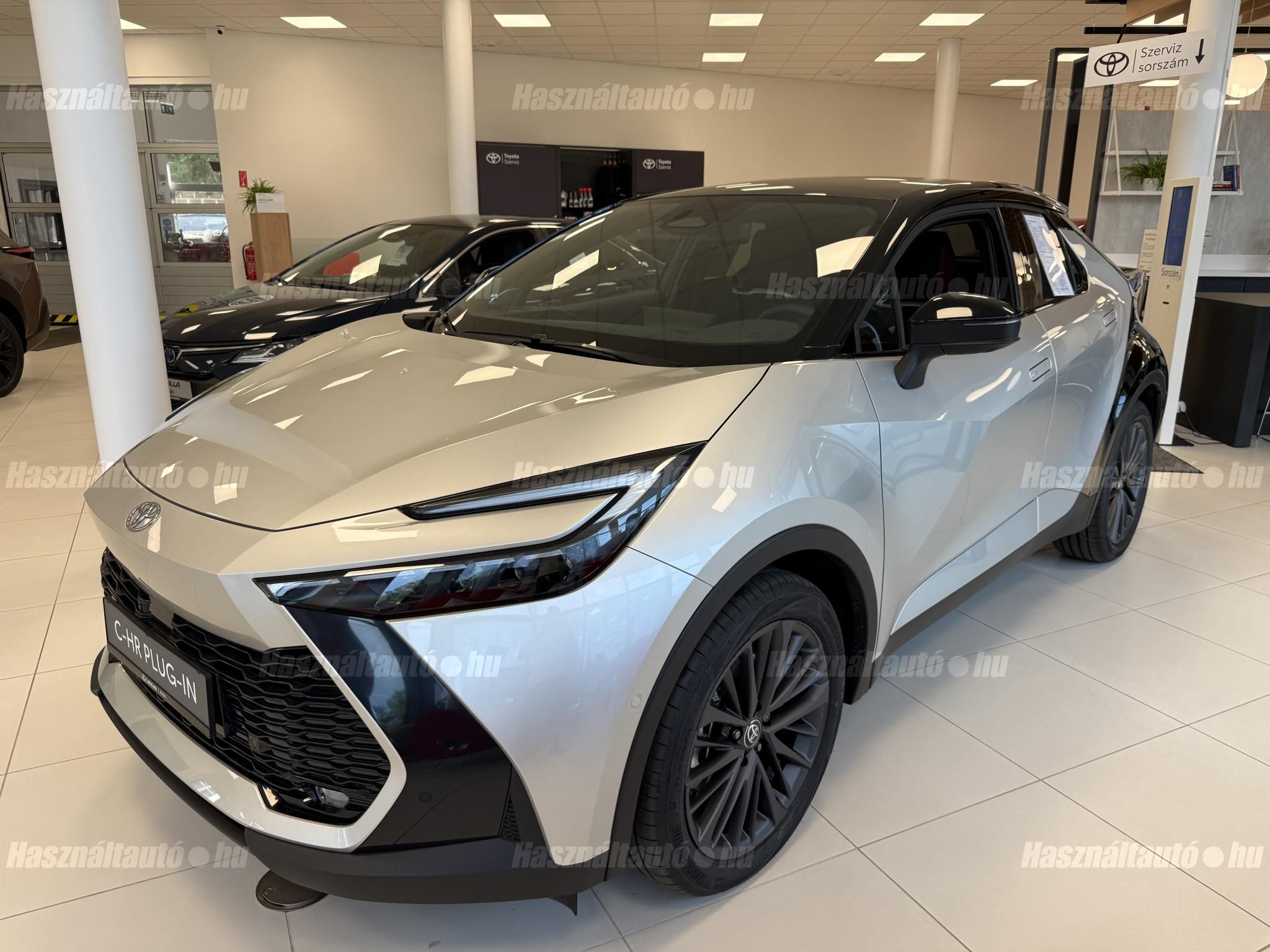 TOYOTA C-HR 2026 - 1