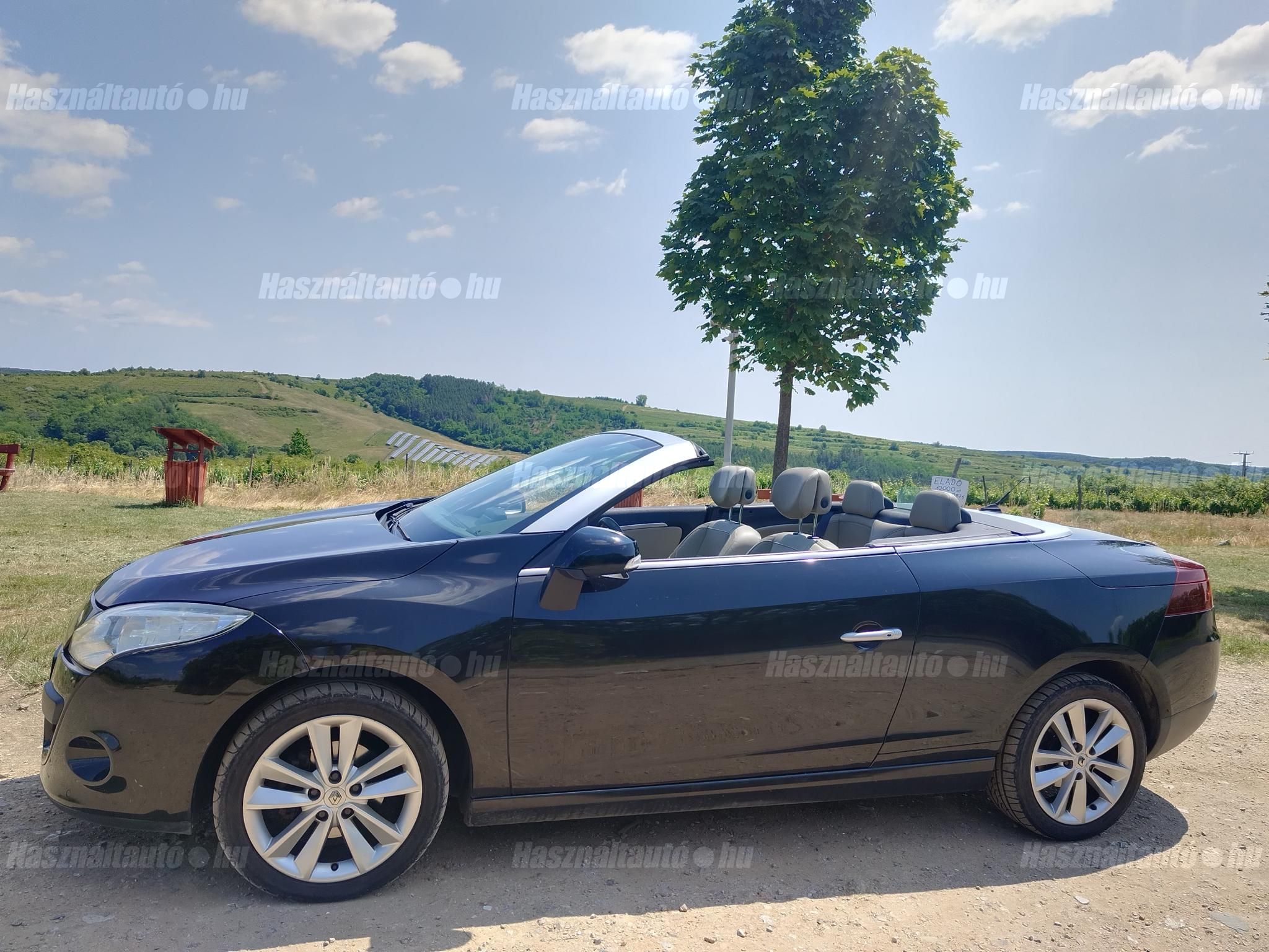 RENAULT MEGANE 2010/6 - 1