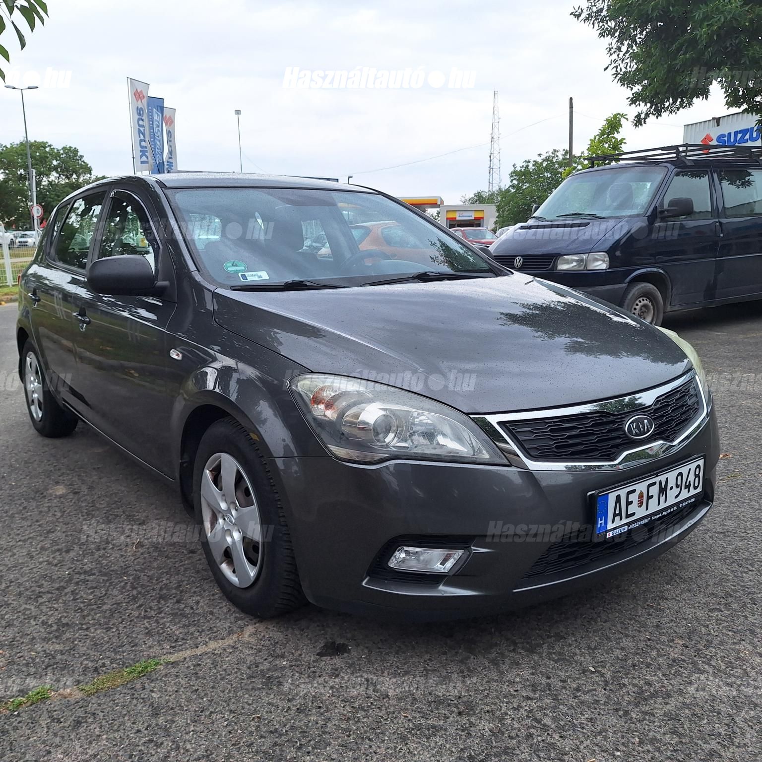 KIA CEE'D 2011/7 - 1
