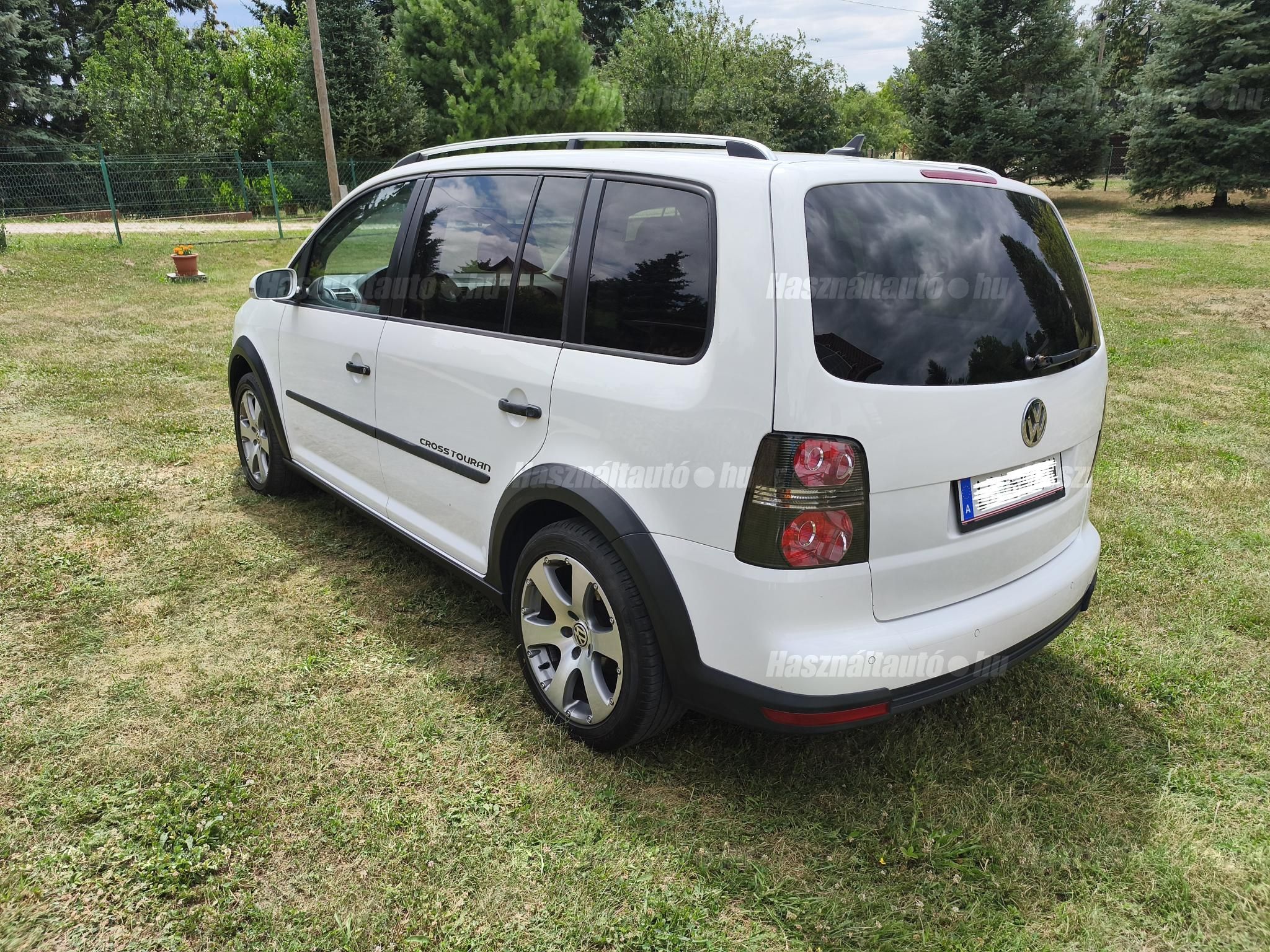 VOLKSWAGEN TOURAN 2009/1 - 1