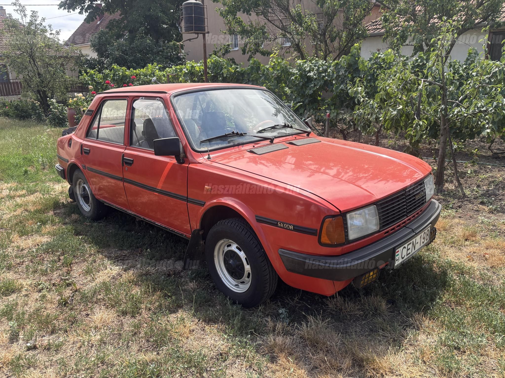 SKODA 120 1988/9 - 1