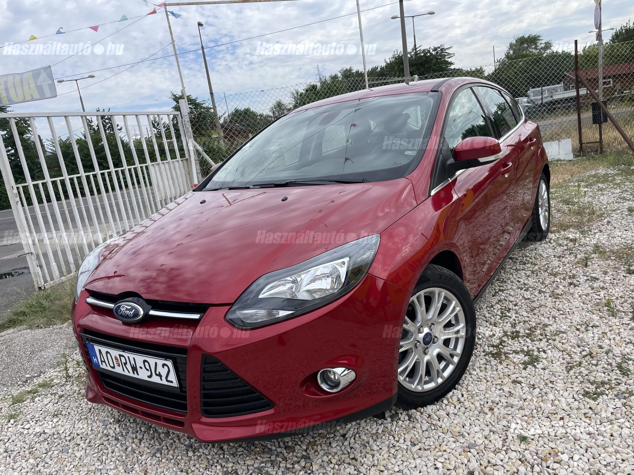 FORD FOCUS 2011 - 1