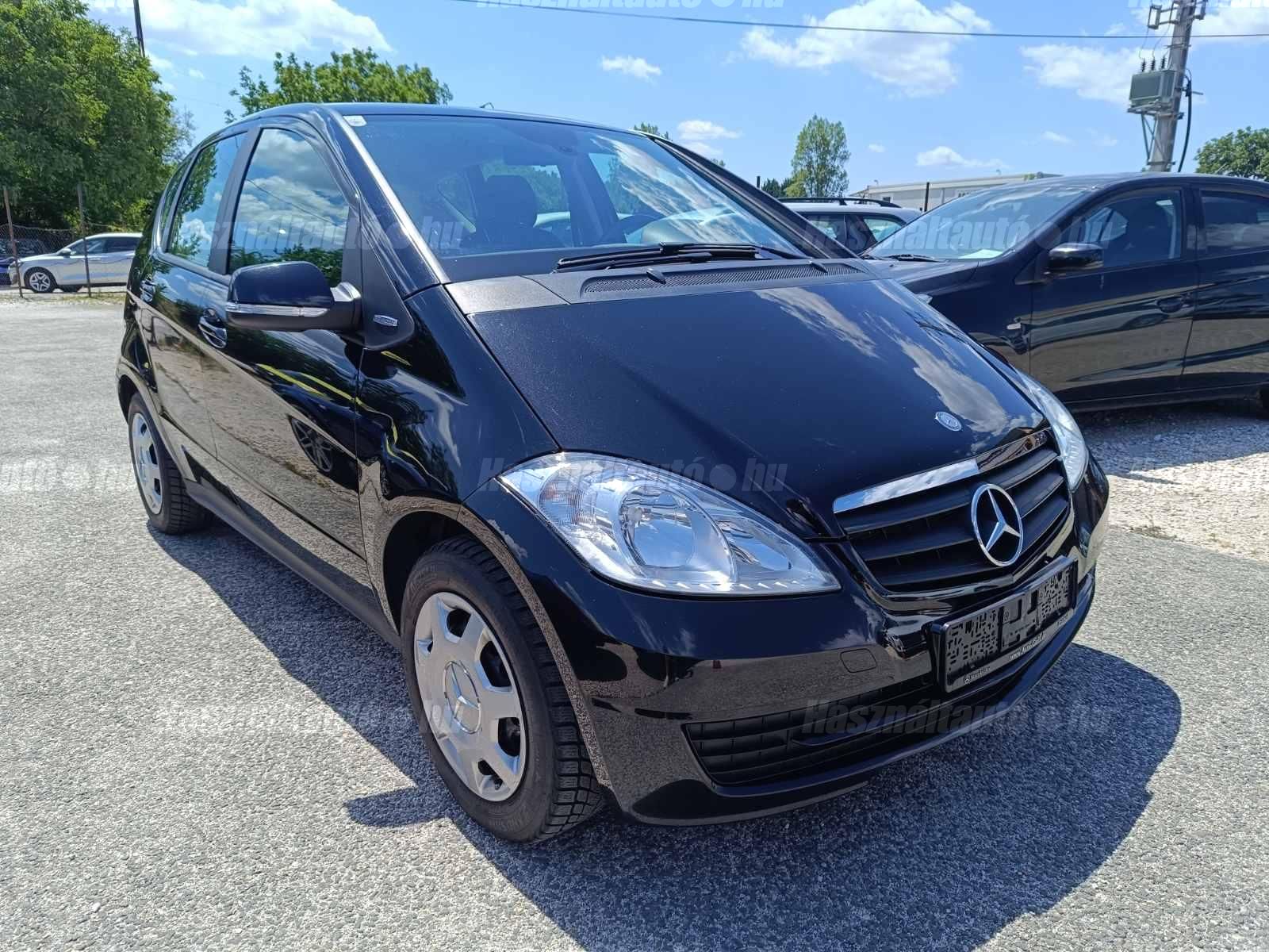 MERCEDES-BENZ A 160 2010/3 - 1