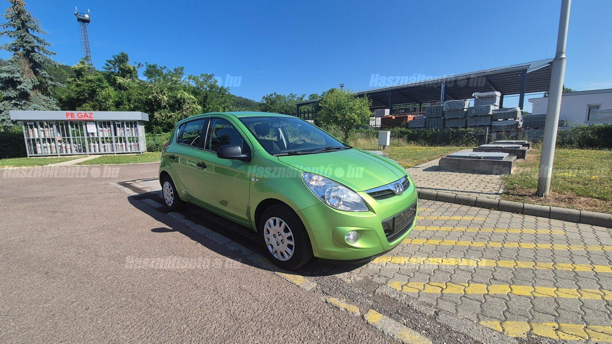 HYUNDAI I20 2012/4 - 1
