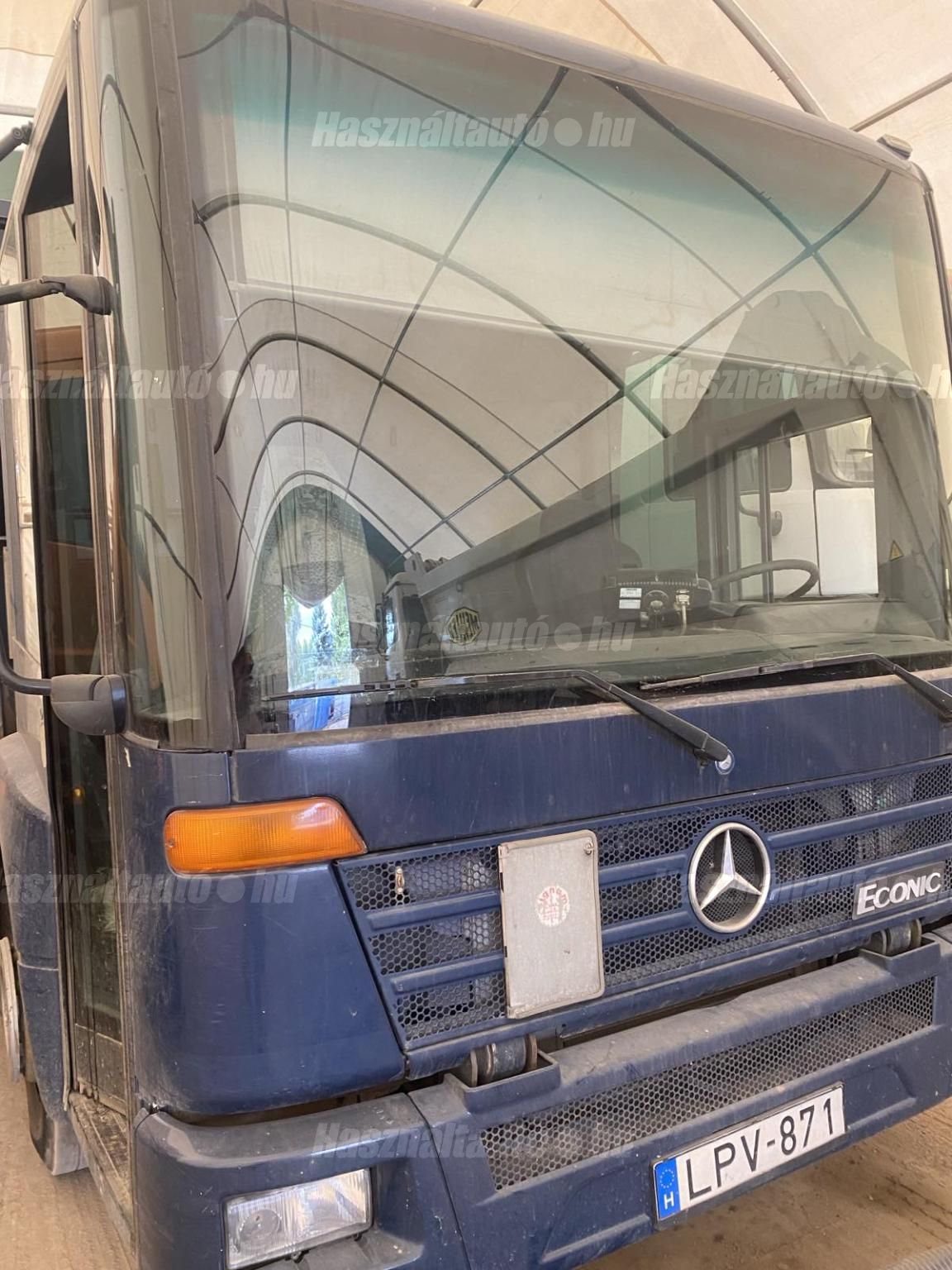 MERCEDES-BENZ 2005 - 1