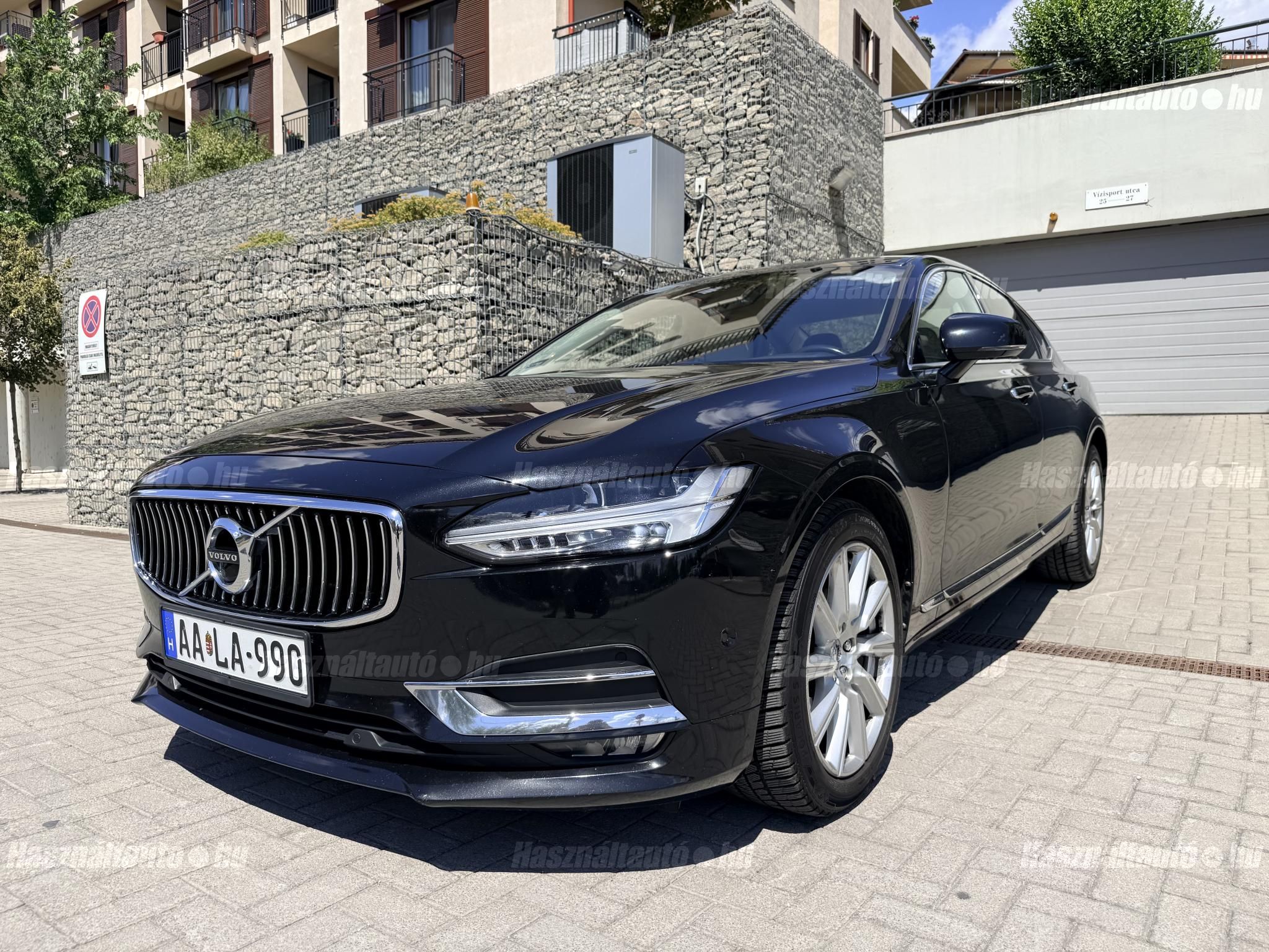VOLVO S90 2017 - 1