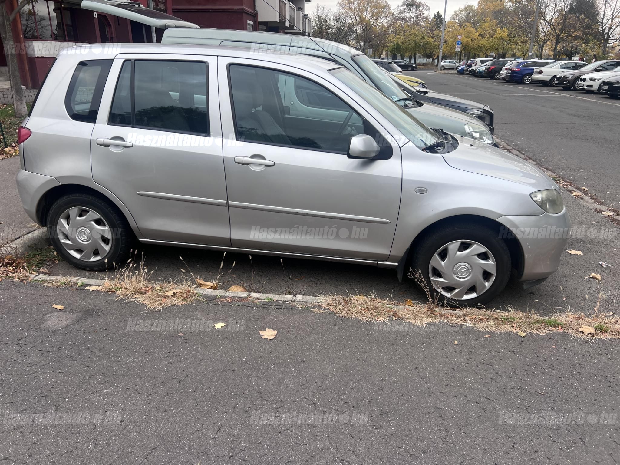 MAZDA 2 2004/12 - 1