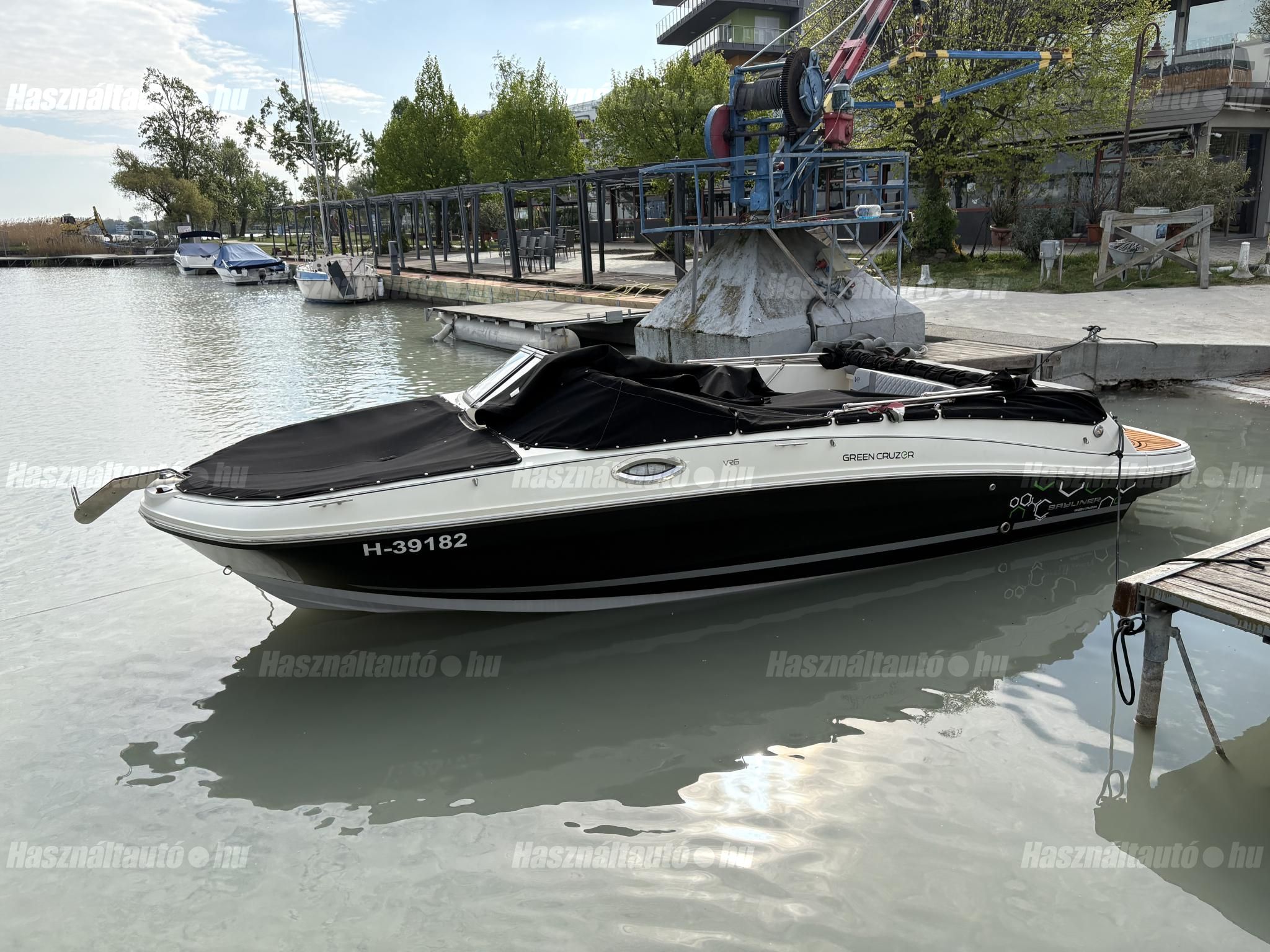 BAYLINER 2022/5 - 1