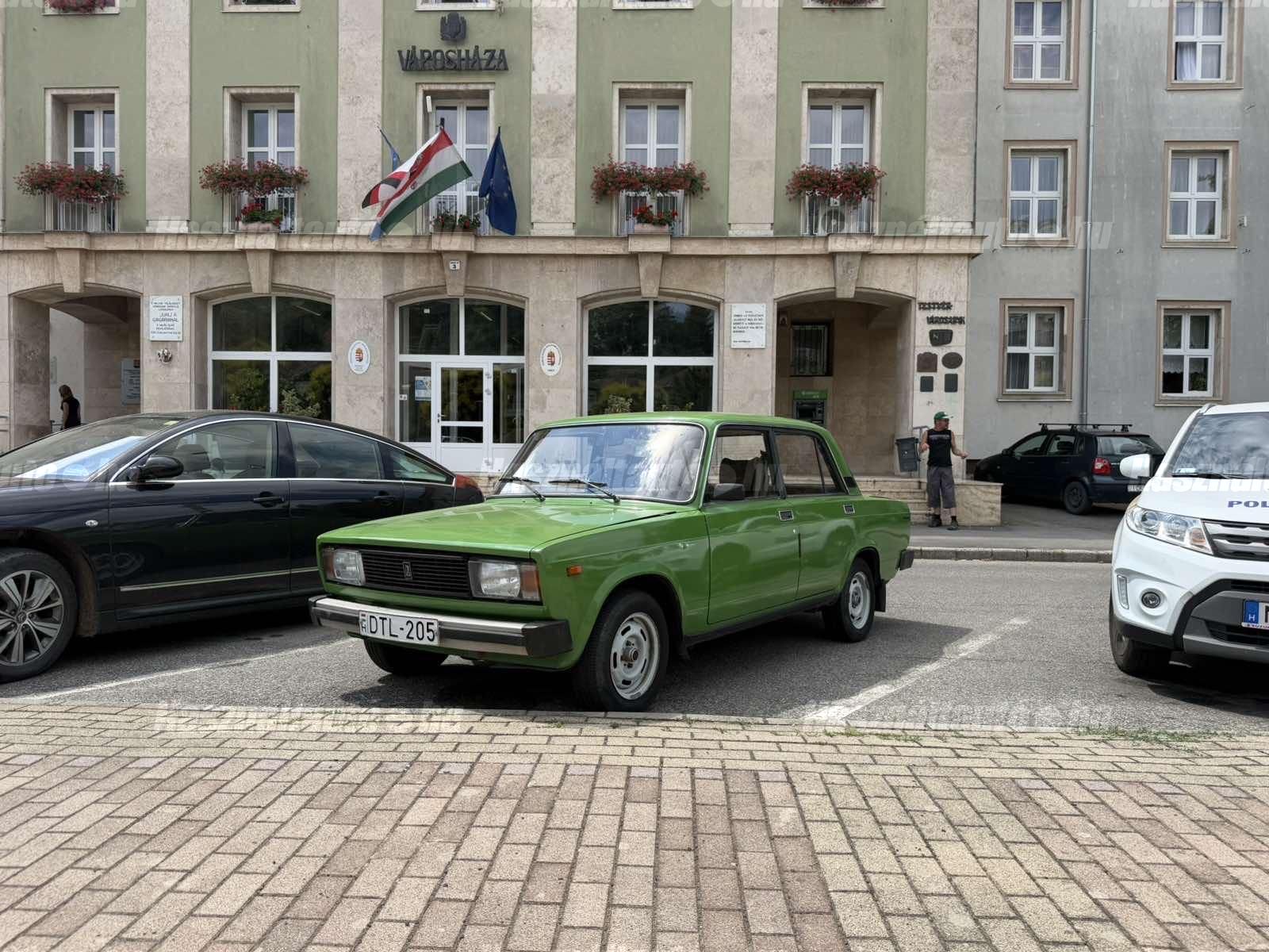LADA 2105 1984/3 - 1