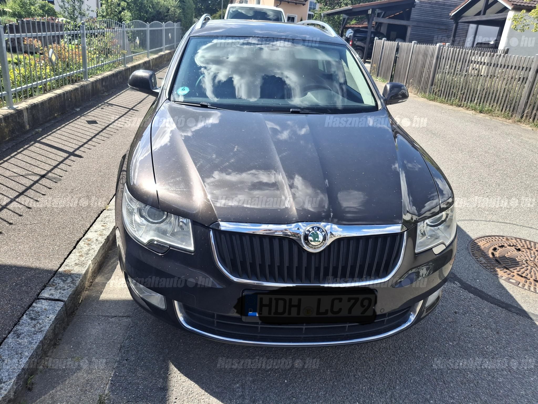 SKODA SUPERB 2010/12 - 1
