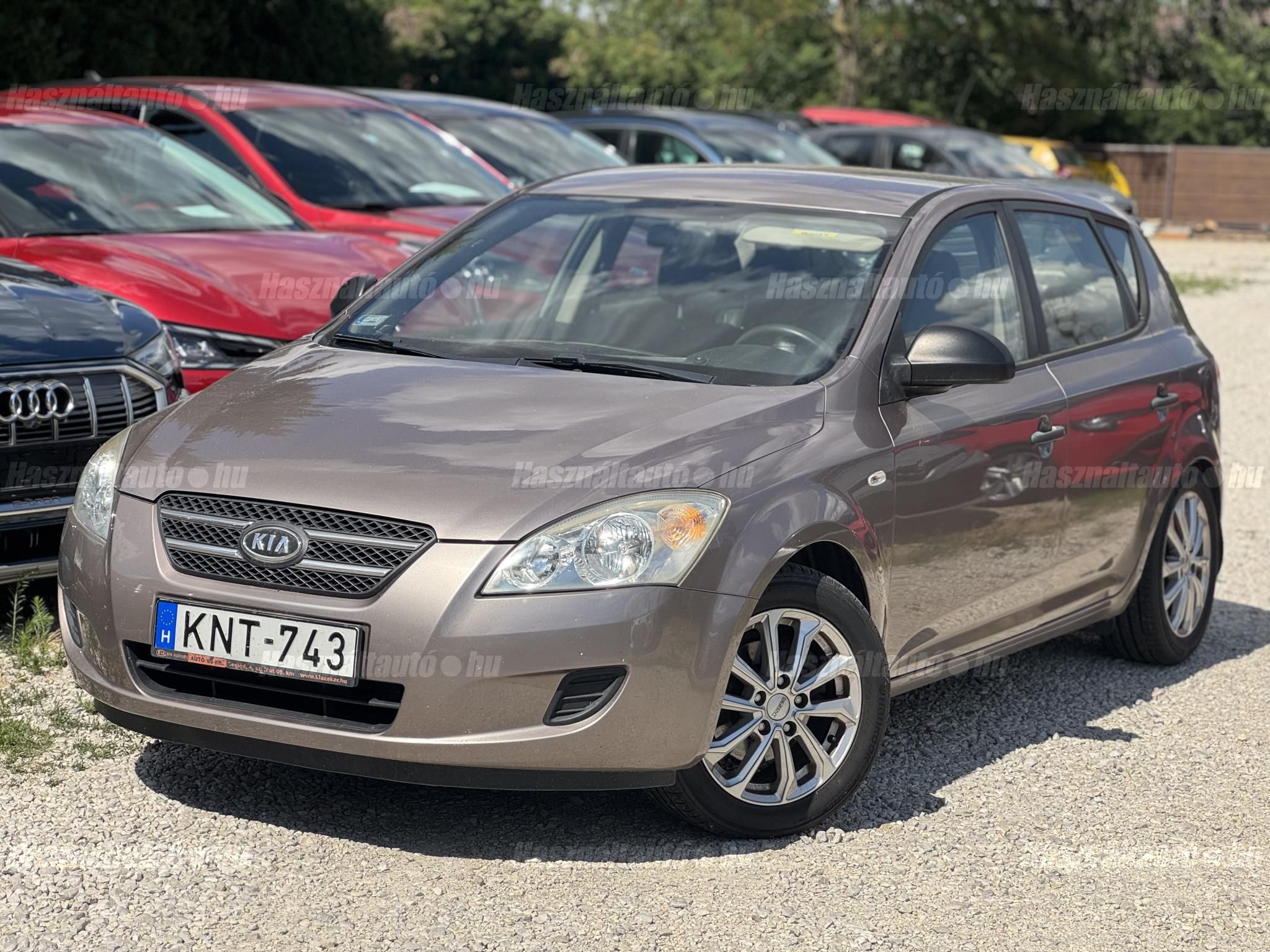 KIA CEE'D 2007/1 - 1